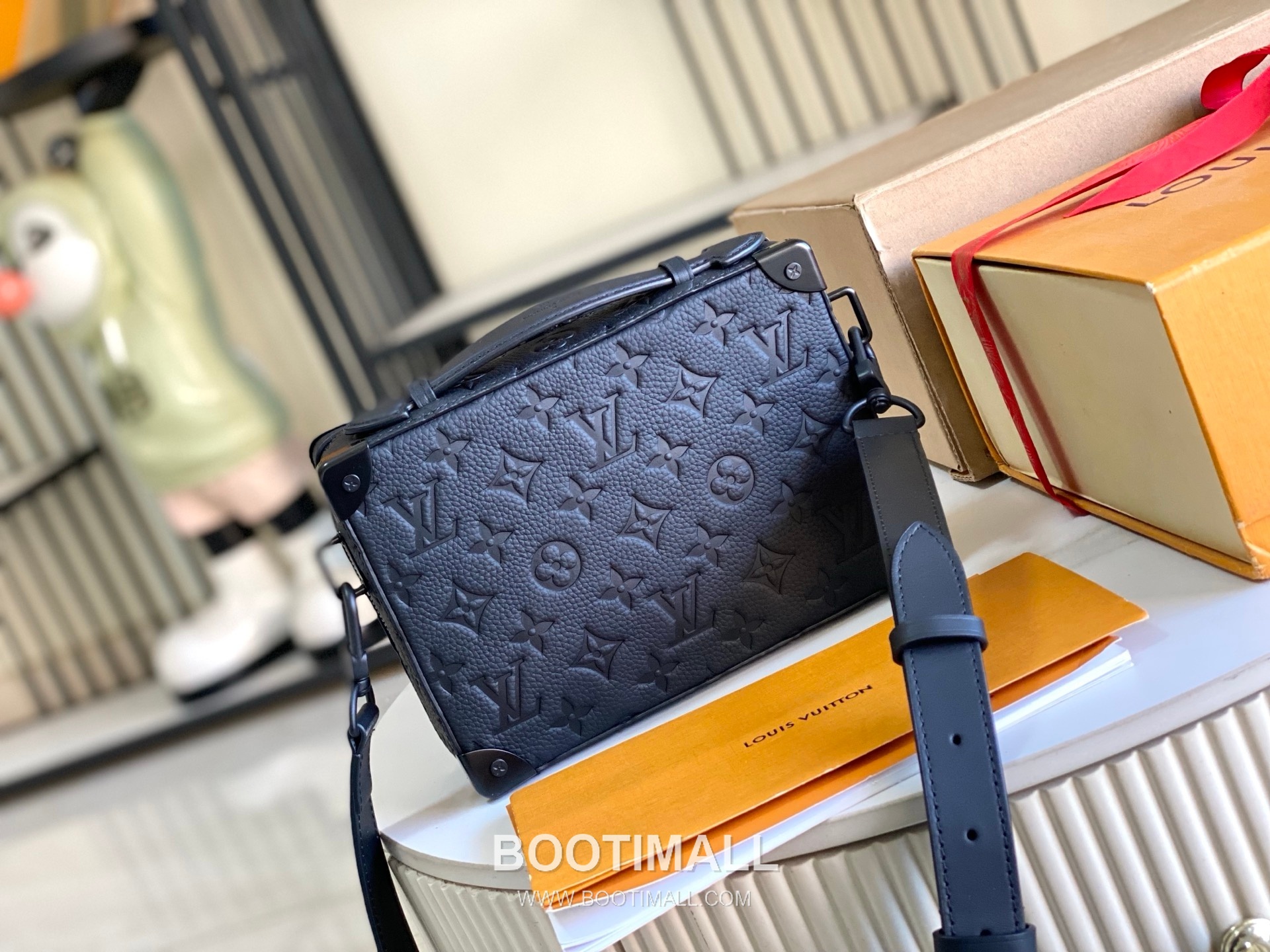 Celine Leather Pouch Italian A-grade Leather Black Bag 셀린느 M59163 가죽 파우치 이탈리아 A급 가죽 블랙 가방 21x15x7 cm 21cm 4