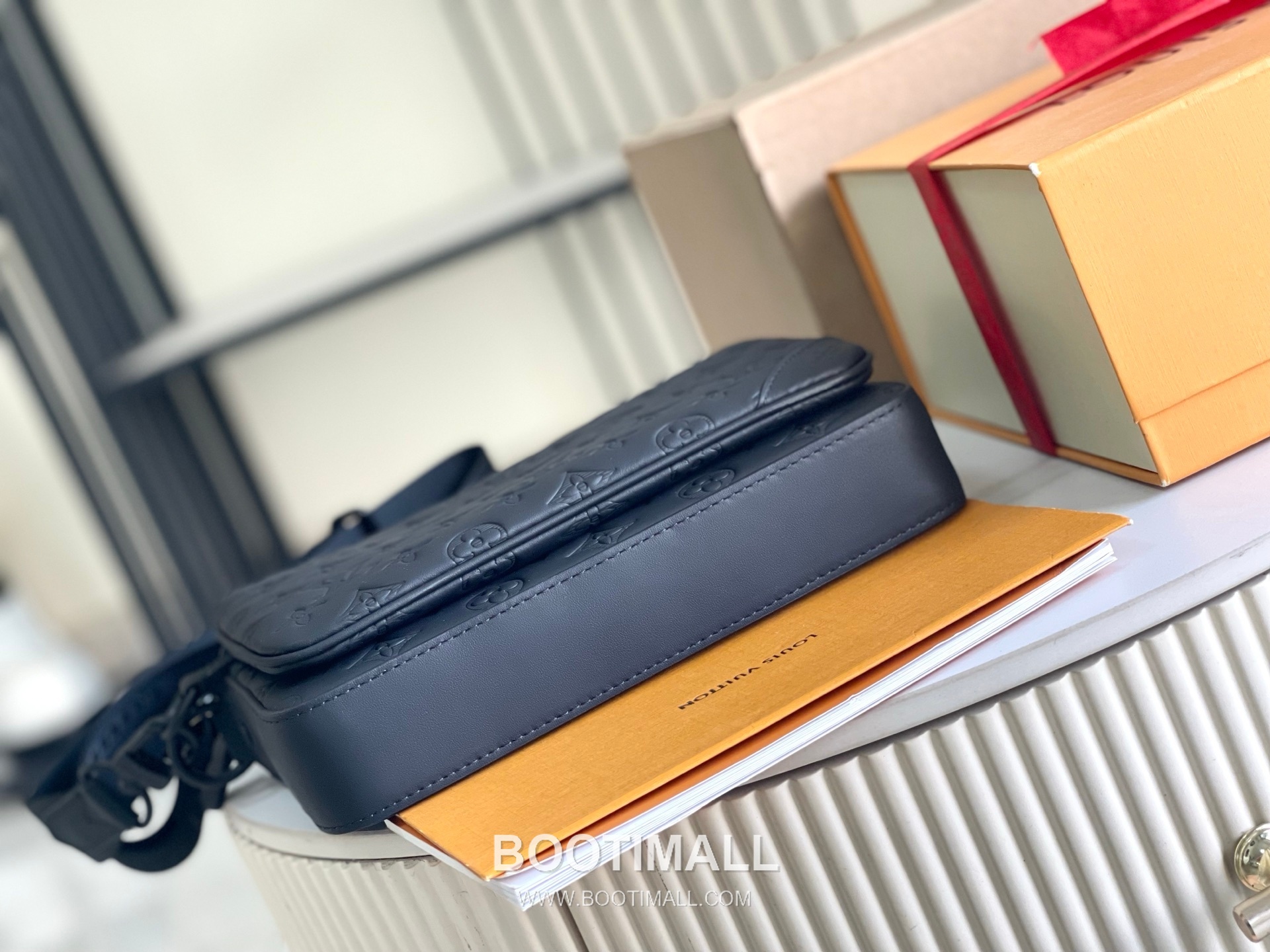 Celine Leather Bag Italian Grade A Leather Black 셀린느 M46602 가죽 가방 이탈리아 A급 가죽 블랙 25x18x7 cm 25cm 5