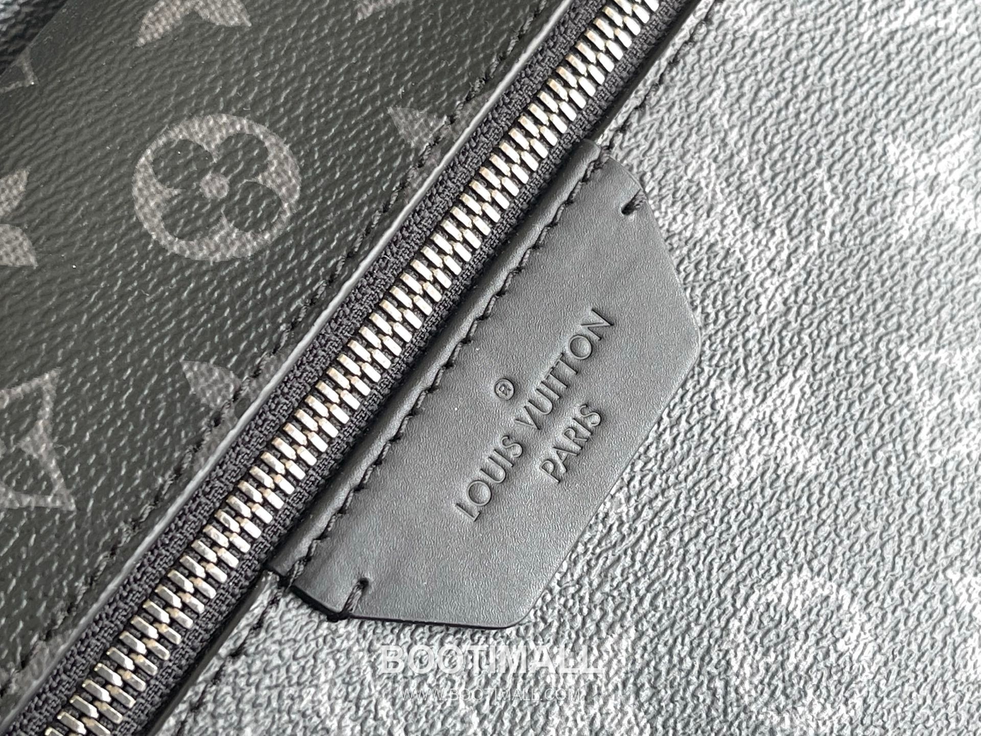 Celine Shoulder Bag Italian Grade A Leather Black 셀린느 M22545 숄더백 이탈리아 A급 가죽 블랙 29x38x20cm 8