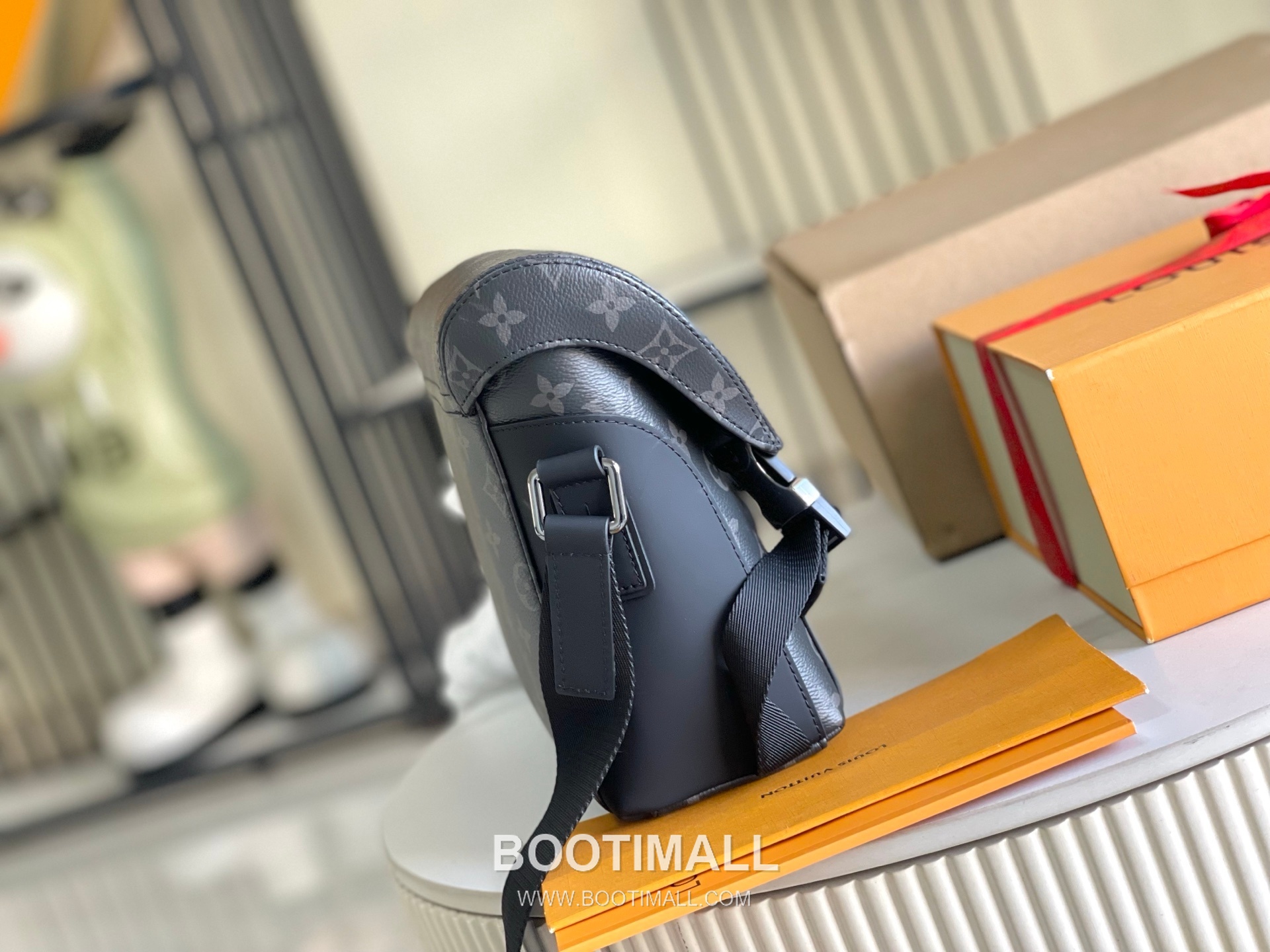 Celine Tote Bag Italian Grade A Leather Black 셀린느 M40511 토트백 이탈리아 A급 가죽 블랙 33x22.5x11 cm 33cm 2