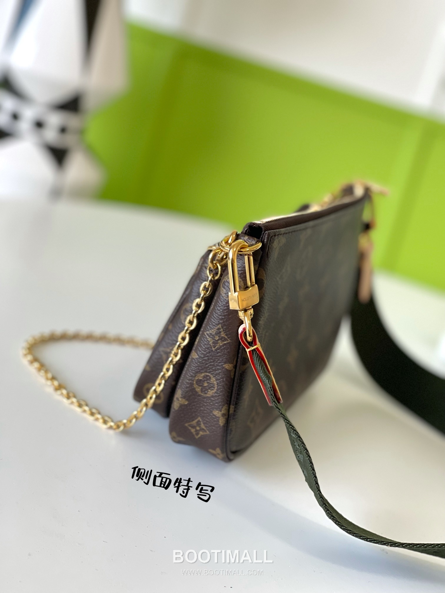 Louis Vuitton Three-in-One Bag Monogram Canvas with Patina Leather Brown Shoulder Bag 루이비통 쓰리인원 백 모노그램 캔버스와 변색 가죽 브라운 숄더백 24cm 2