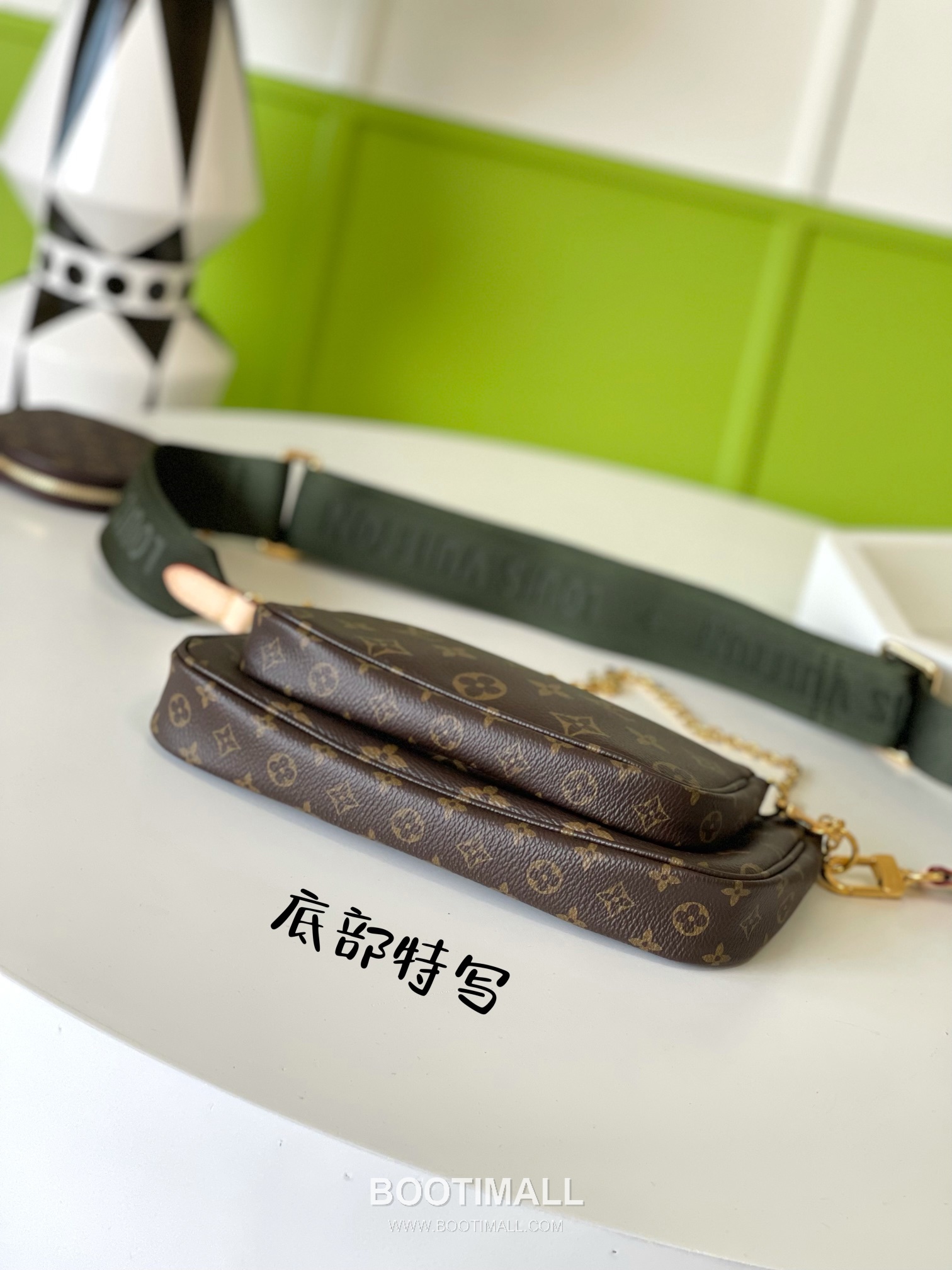 Louis Vuitton Three-in-One Bag Monogram Canvas with Patina Leather Brown Shoulder Bag 루이비통 쓰리인원 백 모노그램 캔버스와 변색 가죽 브라운 숄더백 24cm 4