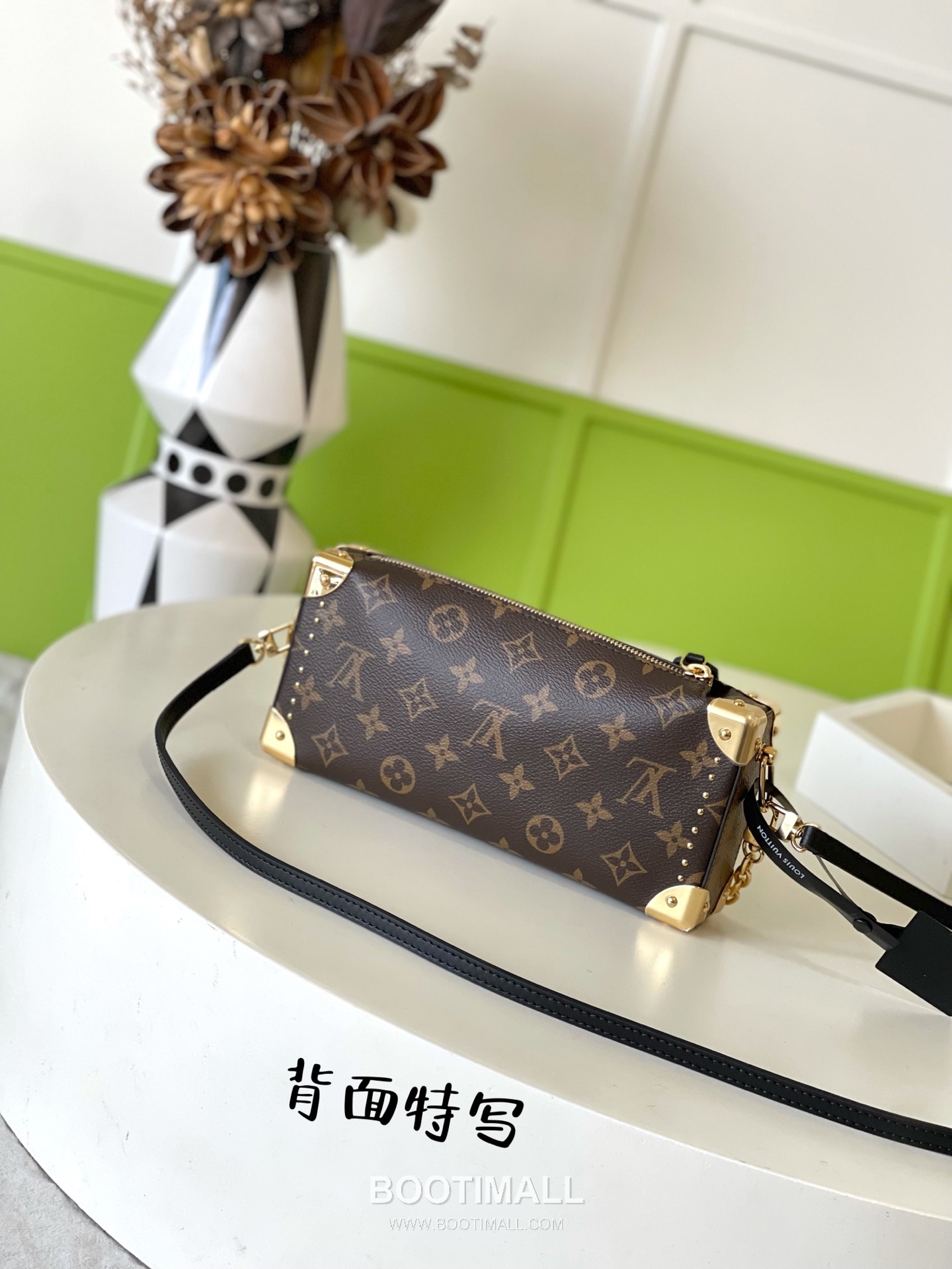Celine Slim Trunk Monogram Canvas and Calfskin Brown Handbag 셀린느 슬림 트렁크 모노그램 캔버스 및 송아지가죽 브라운 핸드백 23cm 3