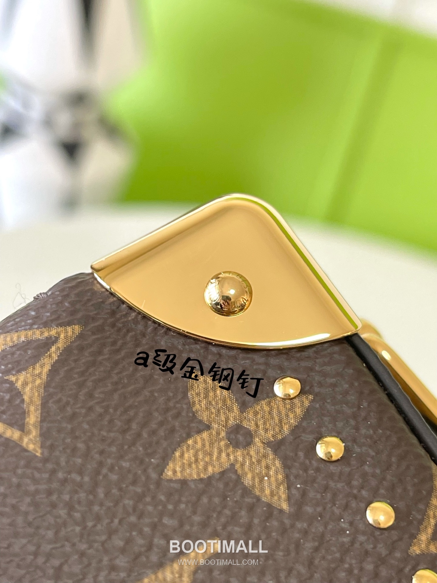 Celine Slim Trunk Monogram Canvas and Calfskin Brown Handbag 셀린느 슬림 트렁크 모노그램 캔버스 및 송아지가죽 브라운 핸드백 23cm 7