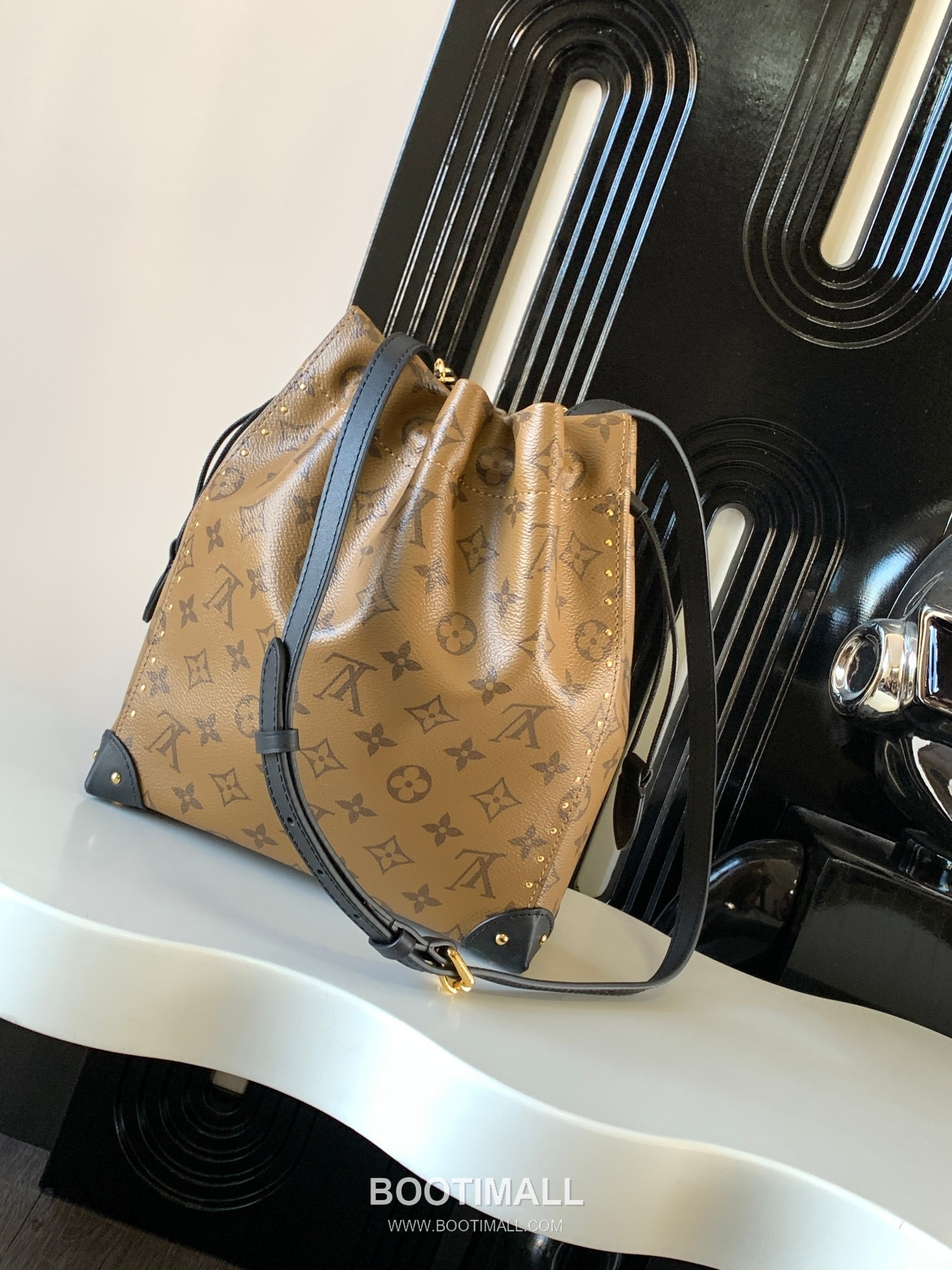 Celine Diamond Leather Chain Bag Italian Grade A Diamond Leather Brown 셀린느 다이아몬드 가죽 체인 백 이탈리아 A급 다이아몬드 가죽 브라운 23×9×23cm 4