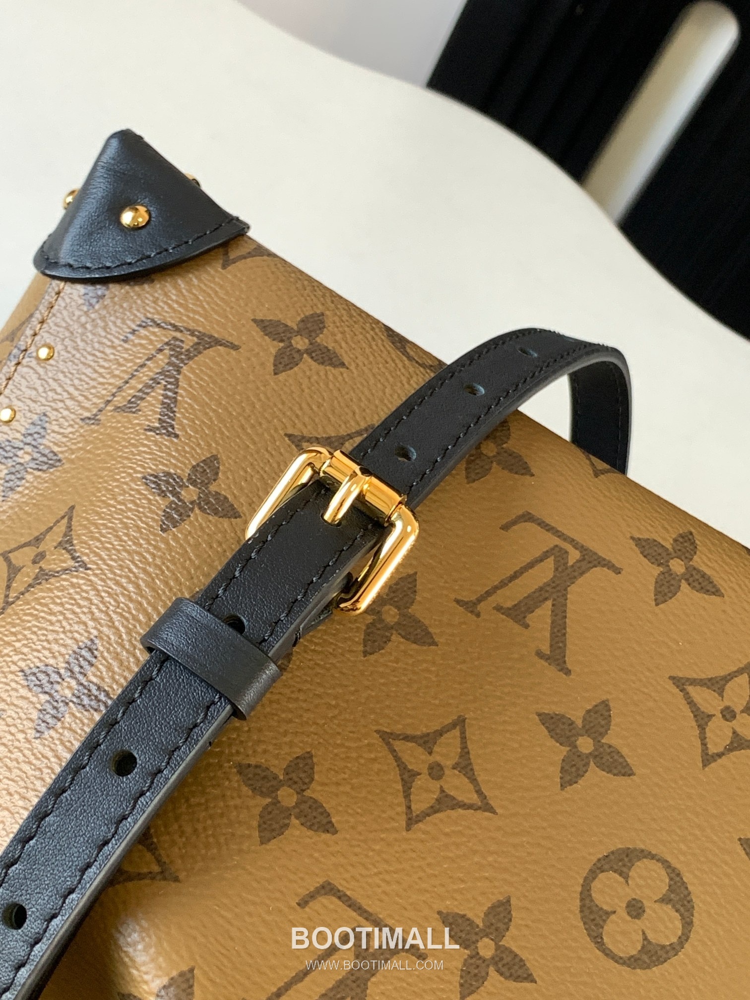 Celine Diamond Leather Chain Bag Italian Grade A Diamond Leather Brown 셀린느 다이아몬드 가죽 체인 백 이탈리아 A급 다이아몬드 가죽 브라운 23×9×23cm 7