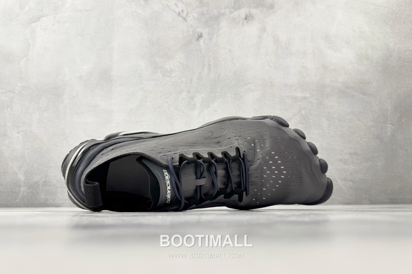 Balenciaga Anatomic Runner Mesh Gray Sneakers 발렌시아가 아나토믹 러너 메쉬 그레이 스니커즈 3