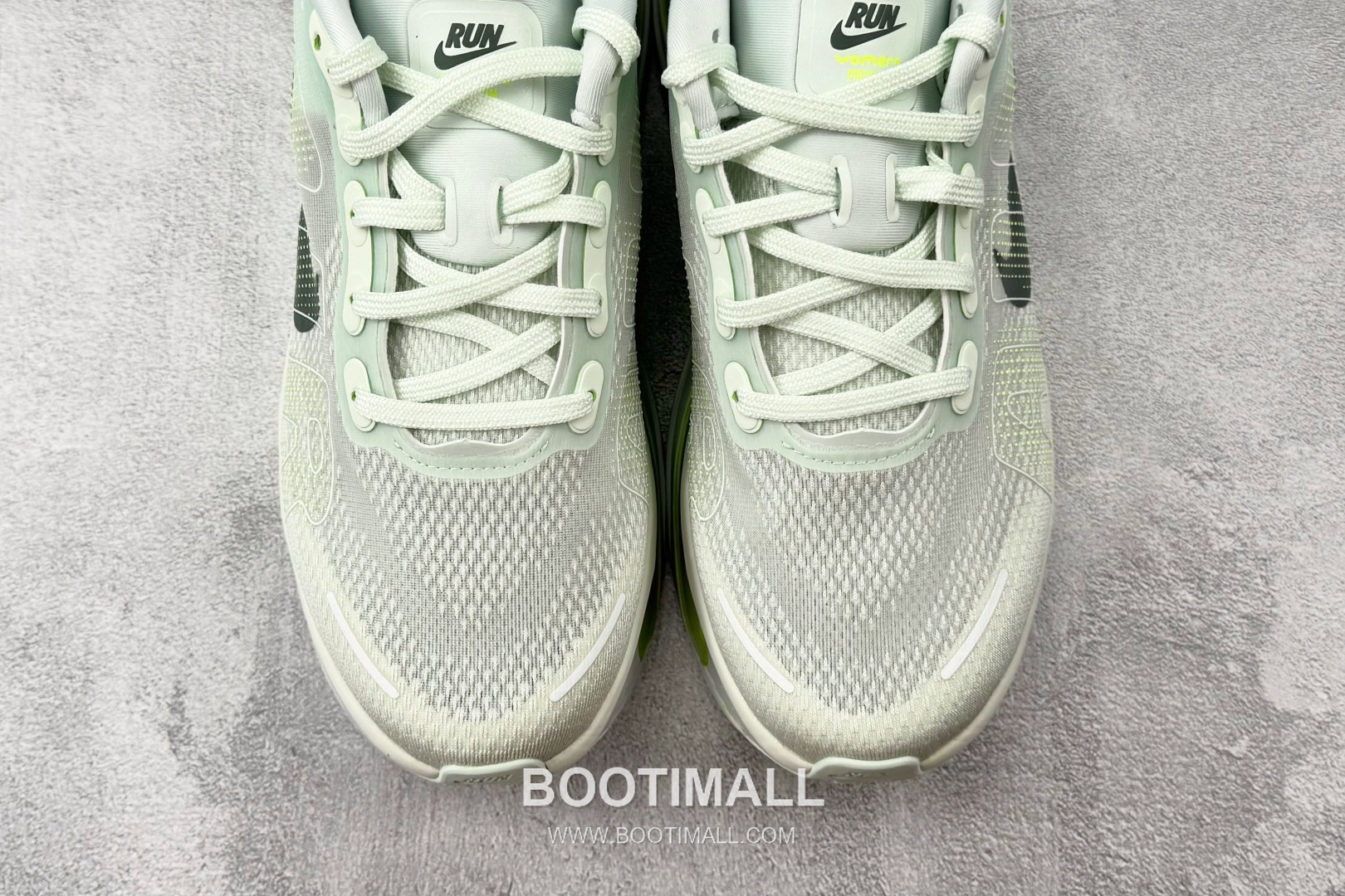 Nike Vomero Premium Mesh Textile Green Sneakers 보메로 프리미엄 메쉬 텍스타일 그린 스니커즈 7