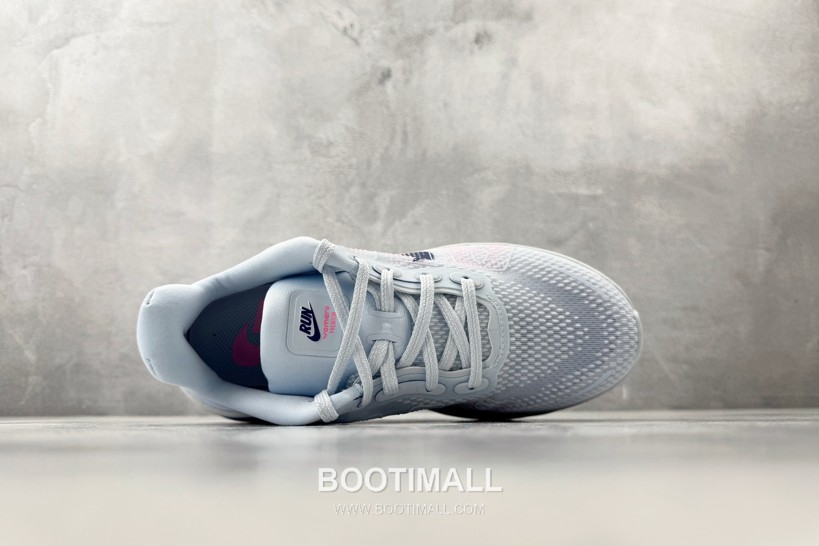 Nike Vomero Premium Mesh, Synthetic Blue Pink Sneakers 보메로 프리미엄 메쉬, 합성 소재 블루 핑크 스니커즈 3