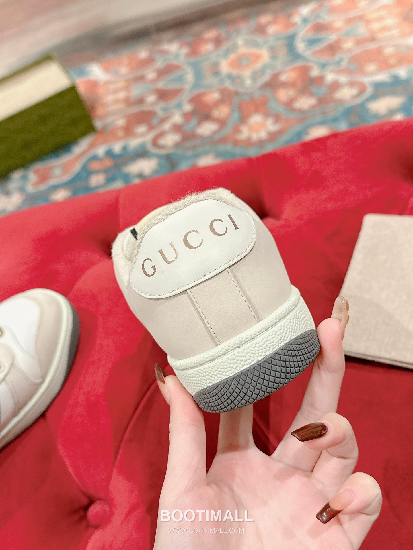 Gucci GG Vintage Sneakers Calfskin leather, Swarovski crystals, TPU sole Beige Shoes 구찌 GG 빈티지 스니커즈 송아지가죽, 스와로브스키 크리스탈, TPU 밑창 베이지 신발 6