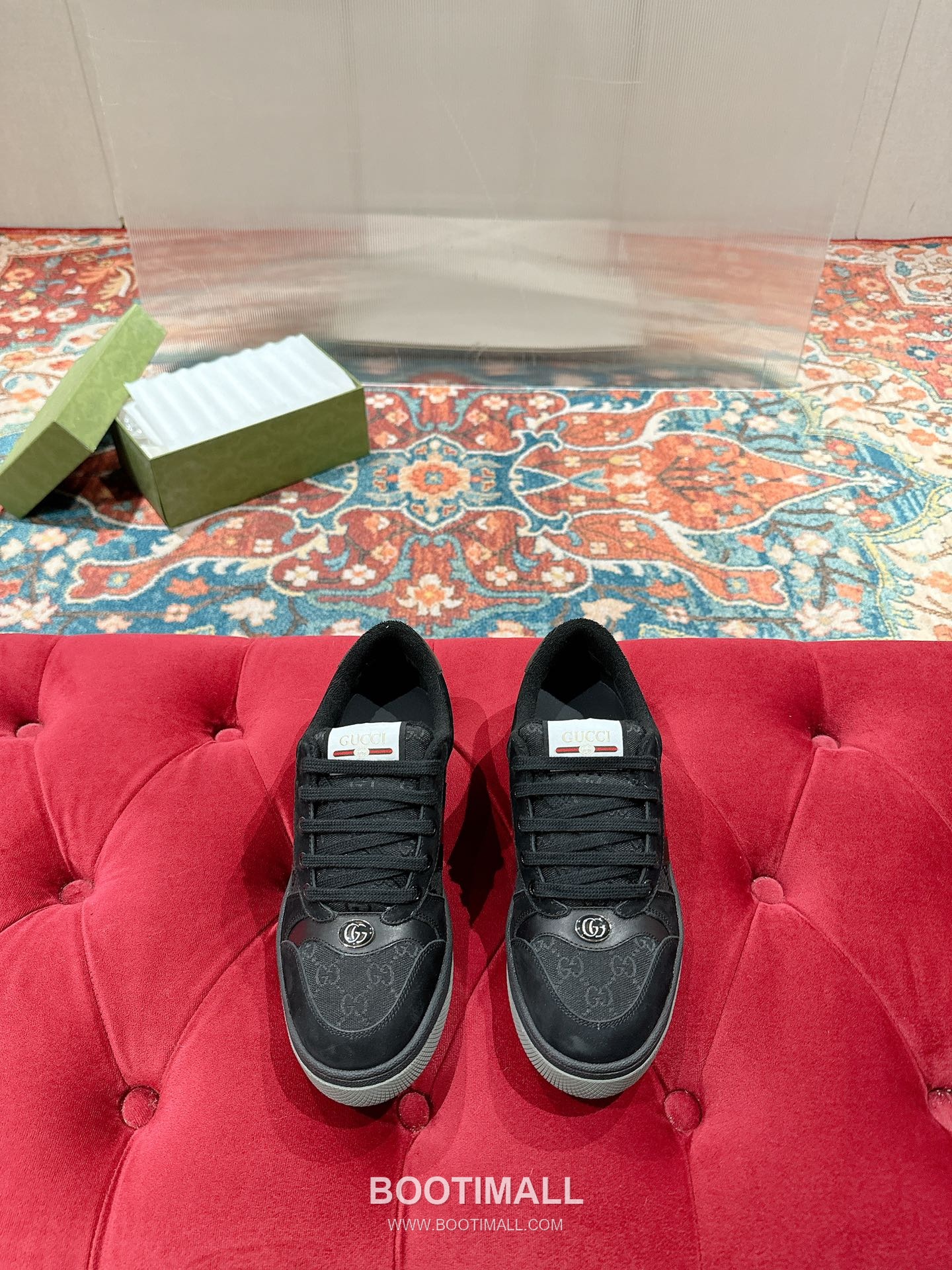 Gucci GG Distressed Sneaker Calfskin Leather, TPU Sole Black Shoes 구찌 GG 빈티지 스니커즈 소가죽, TPU 밑창 블랙 신발 1