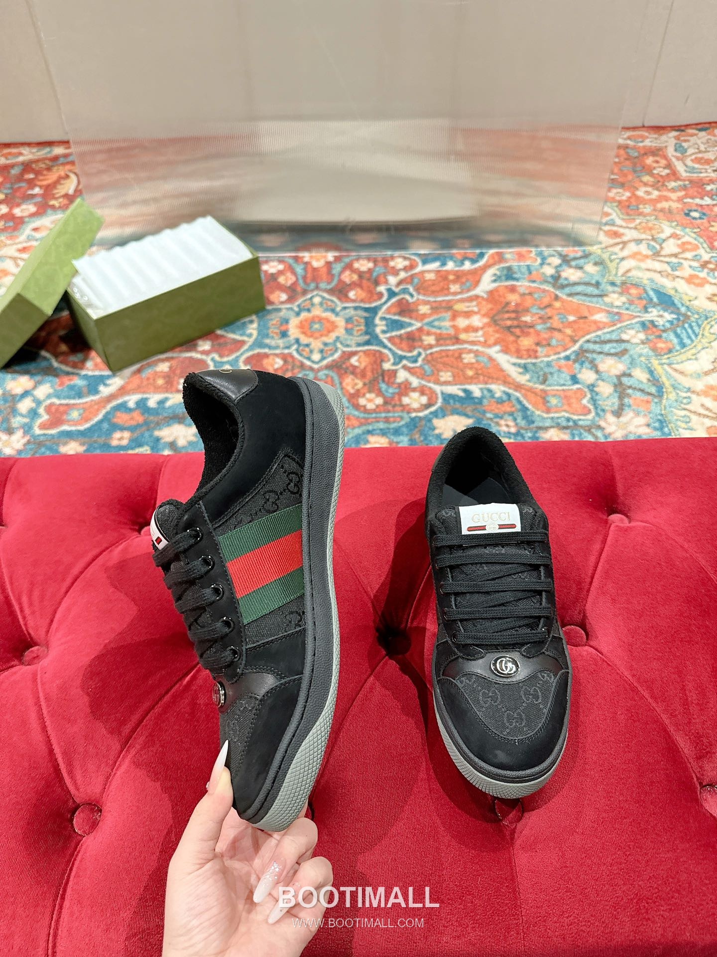 Gucci GG Distressed Sneaker Calfskin Leather, TPU Sole Black Shoes 구찌 GG 빈티지 스니커즈 소가죽, TPU 밑창 블랙 신발 3