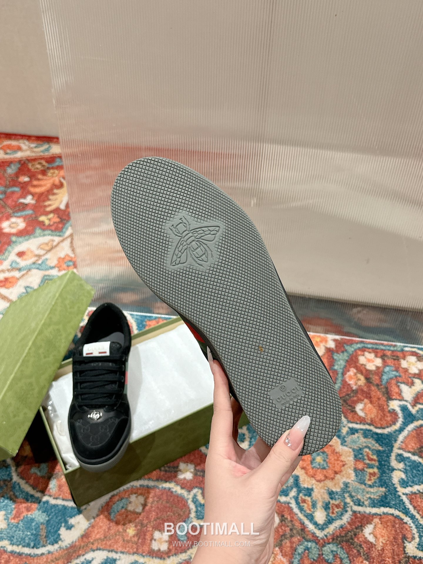 Gucci GG Distressed Sneaker Calfskin Leather, TPU Sole Black Shoes 구찌 GG 빈티지 스니커즈 소가죽, TPU 밑창 블랙 신발 8