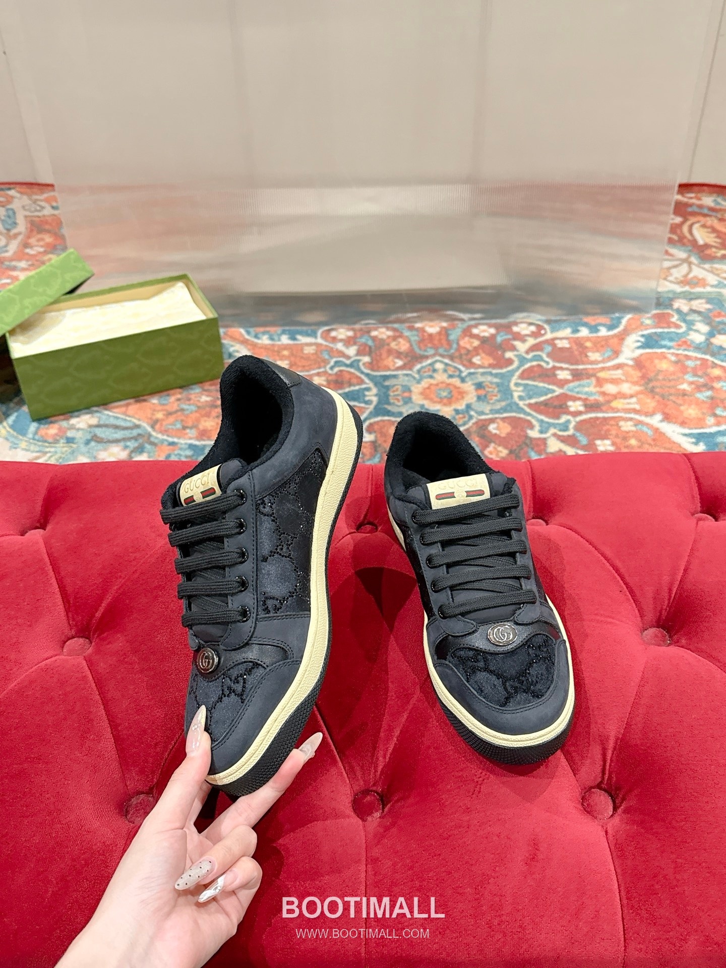 Gucci GG Vintage Sneaker Leather, Swarovski Crystal, TPU Sole Beige Shoes 구찌 GG 빈티지 스니커즈 가죽, 스와로브스키 크리스탈, TPU 밑창 베이지 신발 3