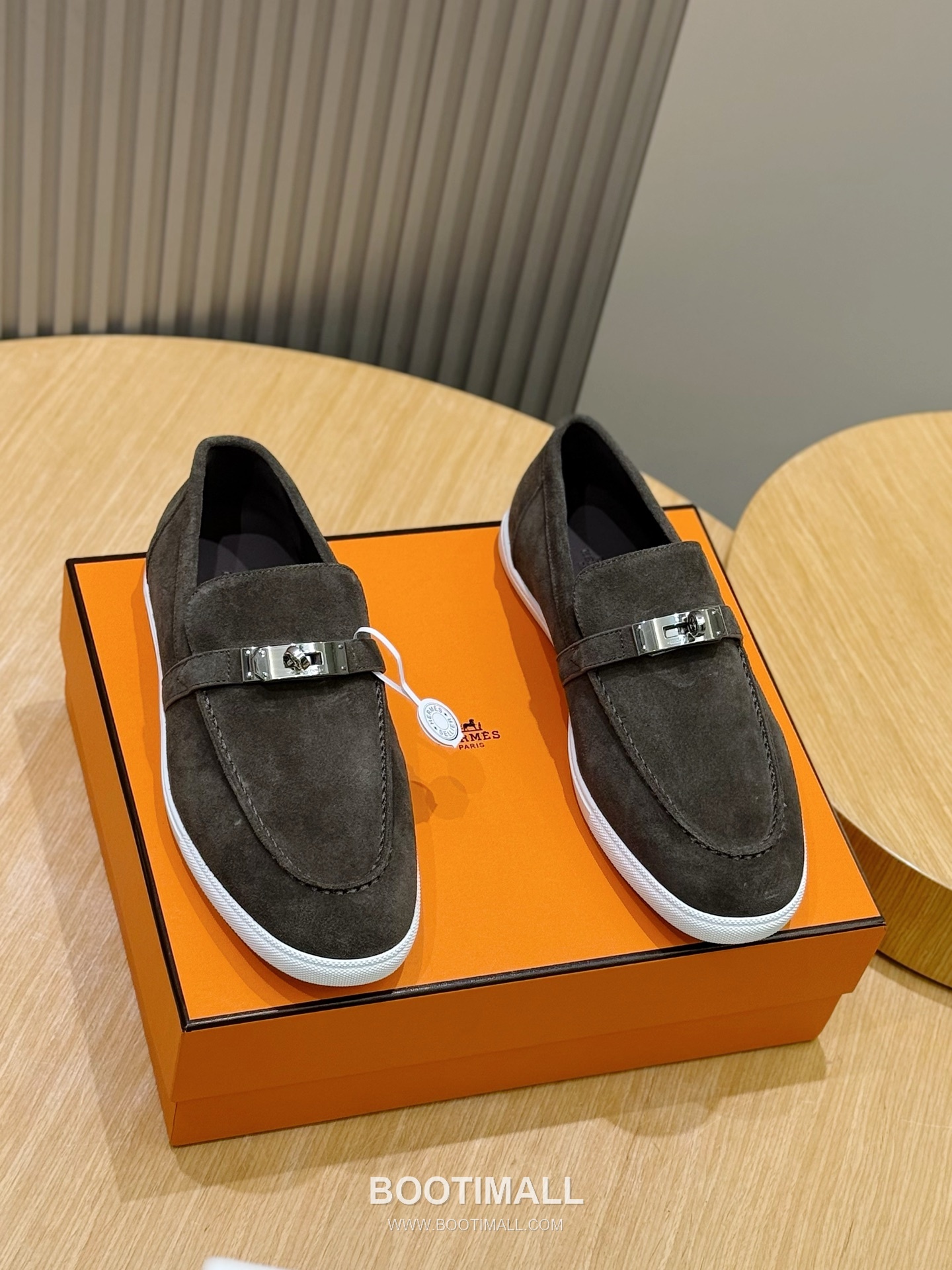 Hermes Like Loafer Calfskin Leather, Canvas Brown 에르메스 라이크 로퍼 송아지가죽, 캔버스 브라운 1