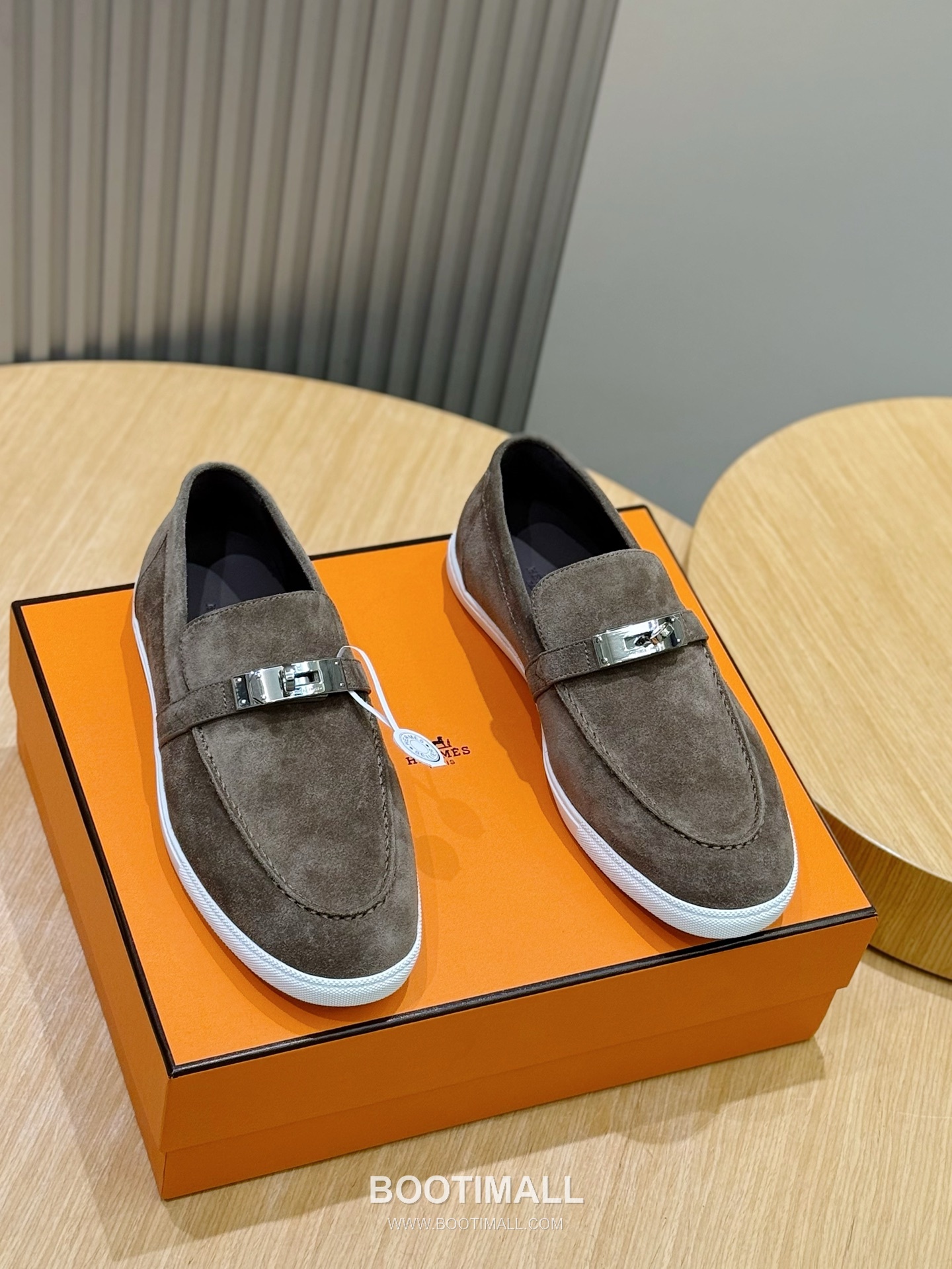 Hermes Like Loafer Calfskin Leather, Canvas Brown 에르메스 라이크 로퍼 송아지가죽, 캔버스 브라운 1