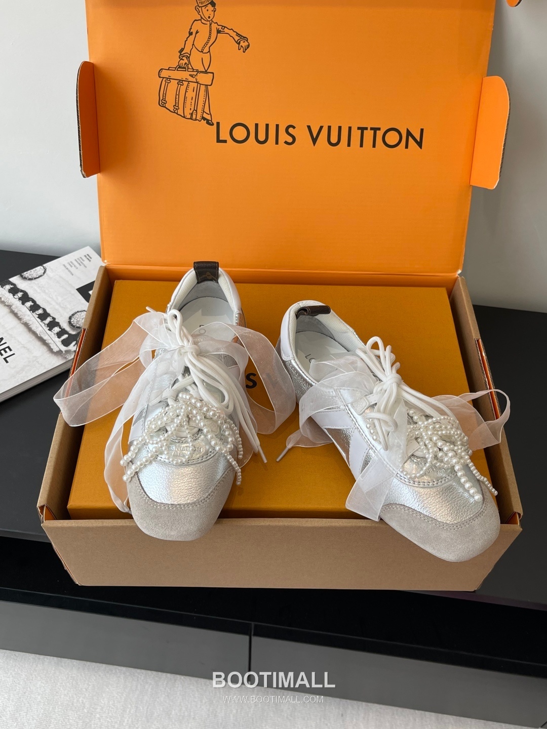 Louis Vuitton Sneakerina Ballet Sneaker Calf Suede Leather Brown Sneakers 루이비통 스니커리나 발레 스니커즈 송아지 스웨이드 가죽 브라운 3
