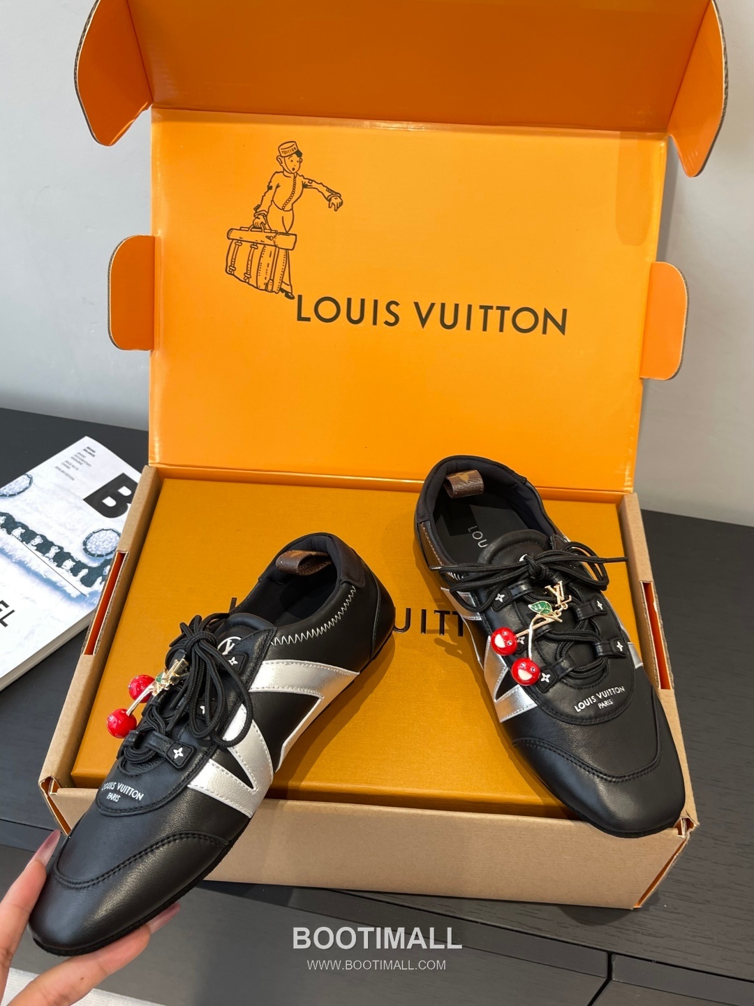 Louis Vuitton Sneakerina Ballet Trainer Calfskin Suede Pink Sneakers 루이비통 스니커리나 발레 트레이너 송아지 가죽 스웨이드 핑크 스니커즈 3