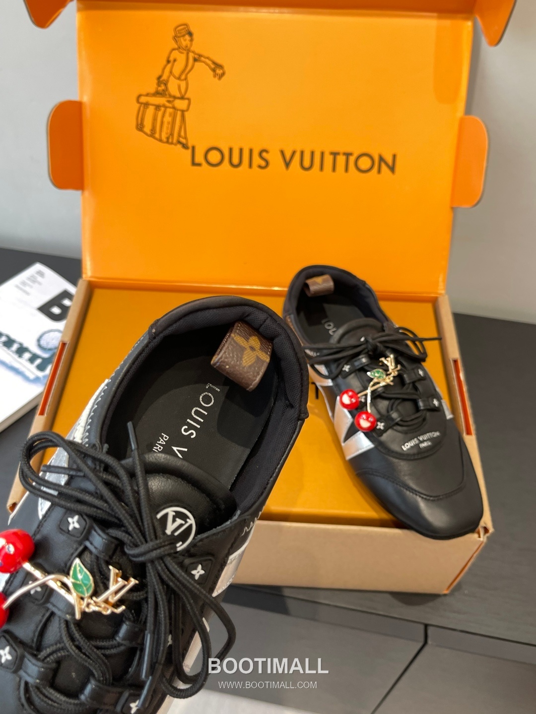 Louis Vuitton Sneakerina Ballet Trainer Calfskin Suede Pink Sneakers 루이비통 스니커리나 발레 트레이너 송아지 가죽 스웨이드 핑크 스니커즈 4