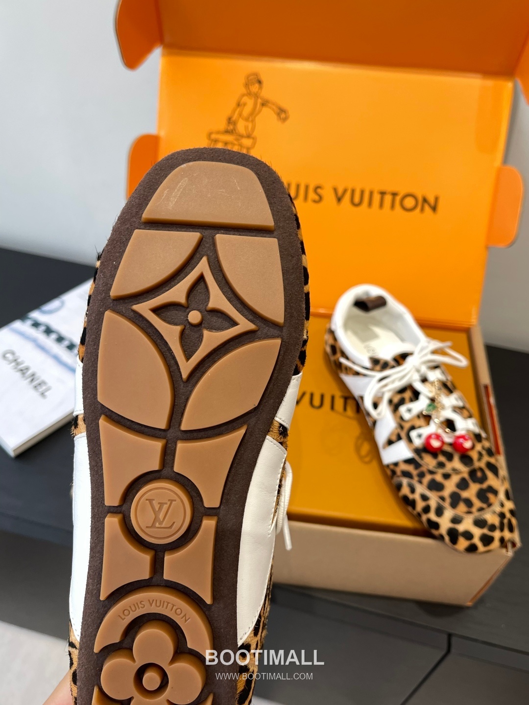 Louis Vuitton Sneakerina Ballet Trainer Calfskin Suede Pink Sneakers 루이비통 스니커리나 발레 트레이너 송아지 가죽 스웨이드 핑크 스니커즈 5