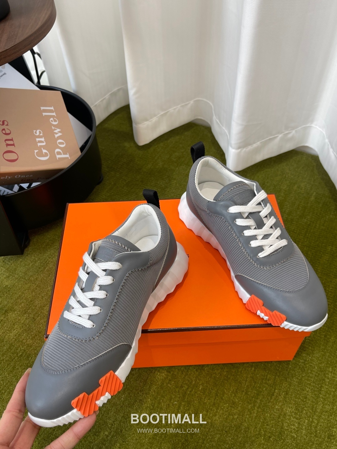 Hermes Classic Chunky Sneaker Tech Canvas, Suede Goat Leather Black Sneakers 에르메스 클래식 청키 스니커즈 고기능성 캔버스, 스웨이드 산양가죽 블랙 3