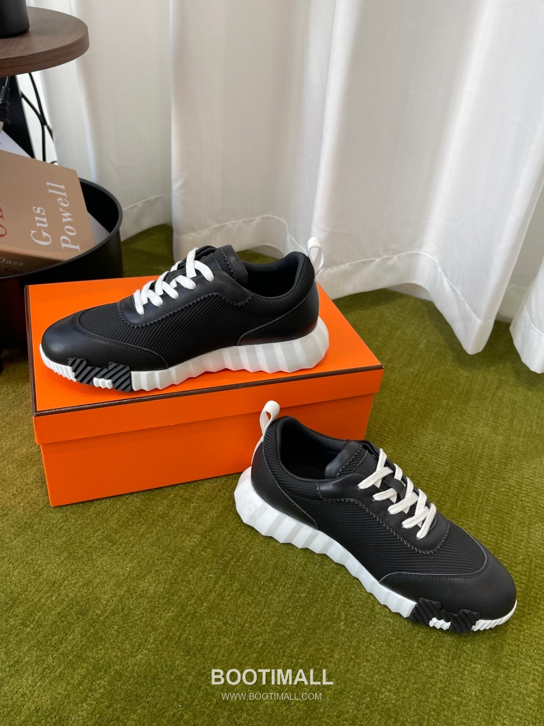 Hermes Classic Chunky Sneaker Tech Canvas, Suede Goat Leather Black Sneakers 에르메스 클래식 청키 스니커즈 고기능성 캔버스, 스웨이드 산양가죽 블랙 6