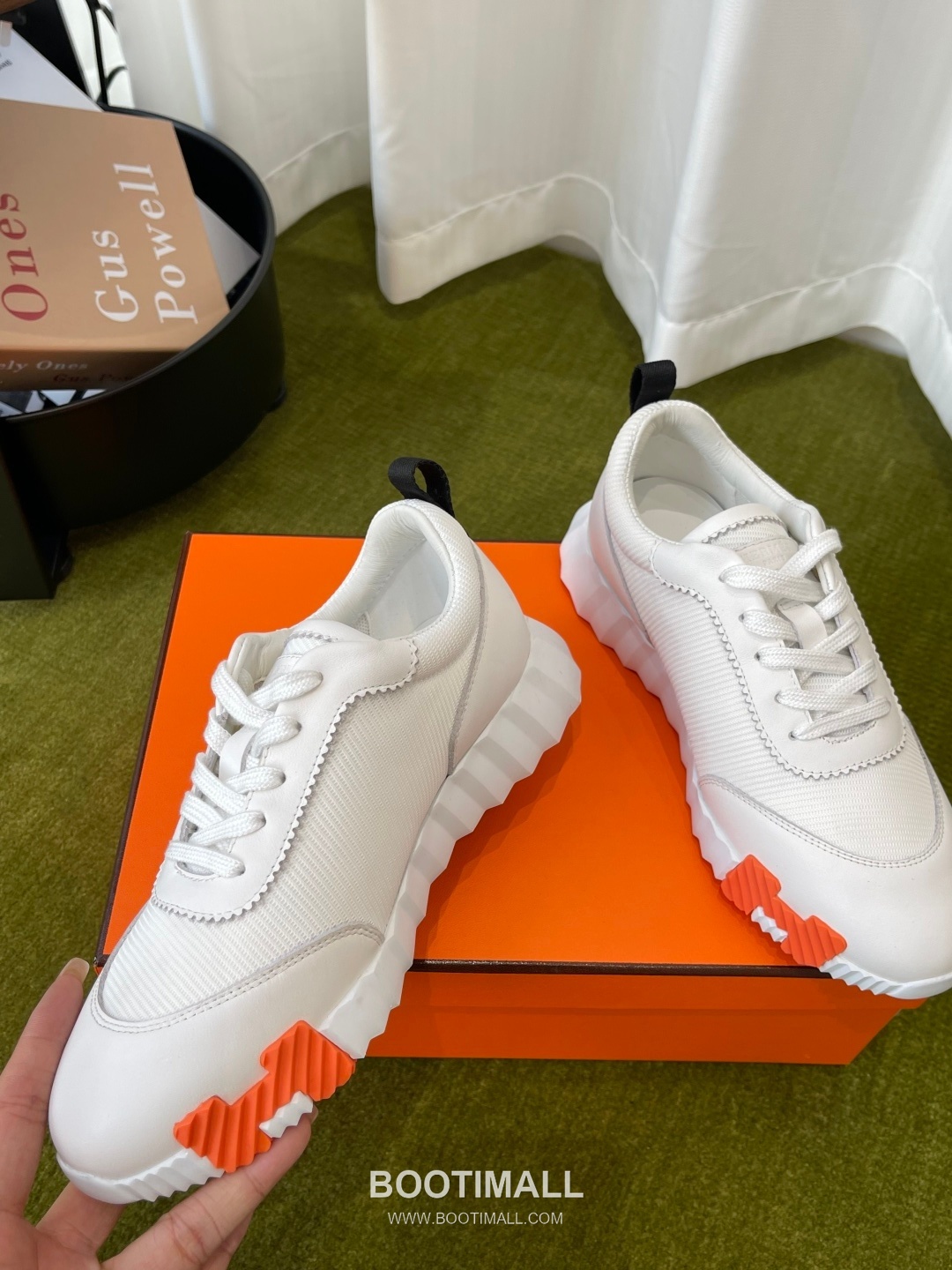 Hermes Classic Chunky Sneaker Tech Canvas, Suede Goat Leather Black Sneakers 에르메스 클래식 청키 스니커즈 고기능성 캔버스, 스웨이드 산양가죽 블랙 3