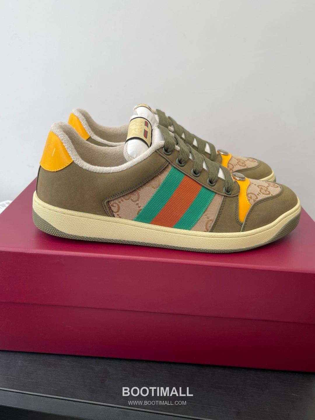 Gucci Dirty Sneaker Calfskin Leather White Sneakers 구찌 더티 스니커즈 송아지가죽 화이트 2