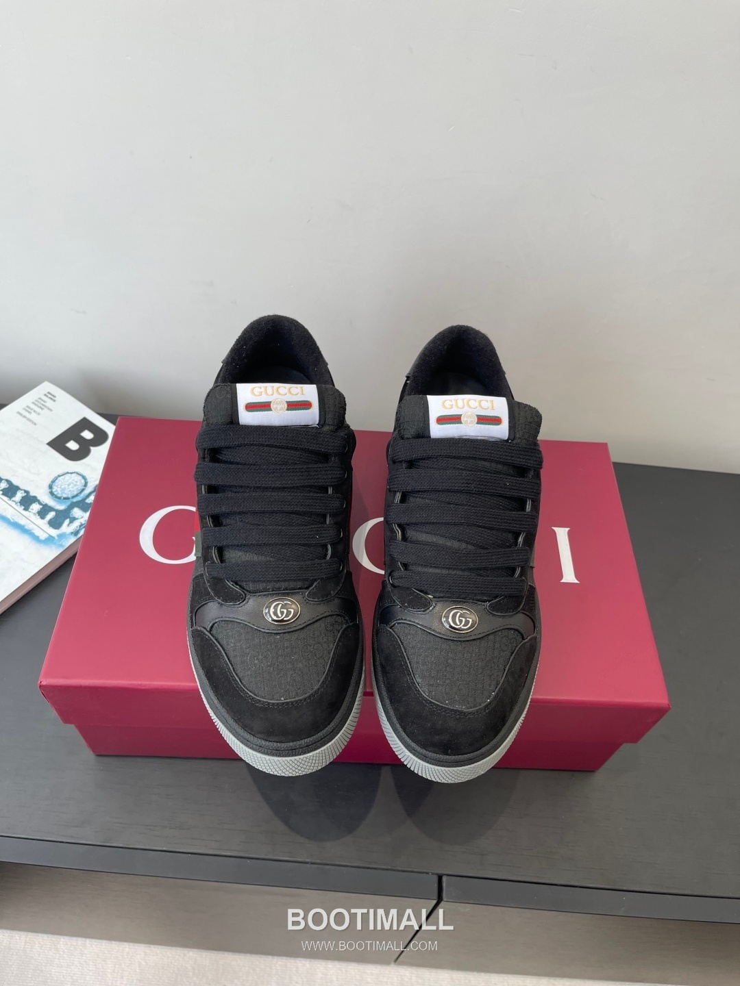 Gucci Dirty Sneaker Calfskin Leather White Sneakers 구찌 더티 스니커즈 송아지가죽 화이트 1