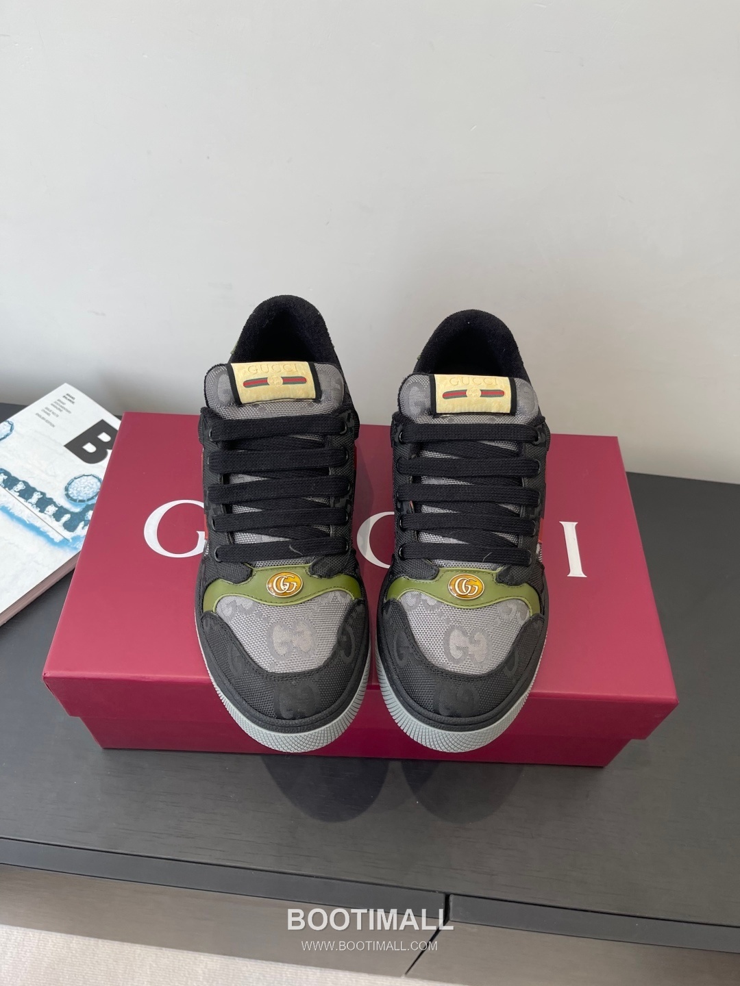 Gucci Dirty Sneaker Calfskin Leather White Sneakers 구찌 더티 스니커즈 송아지가죽 화이트 1