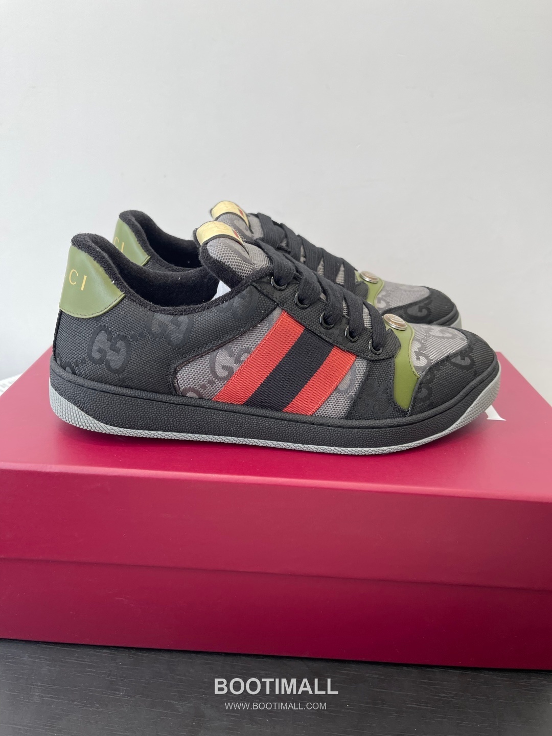 Gucci Dirty Sneaker Calfskin Leather White Sneakers 구찌 더티 스니커즈 송아지가죽 화이트 2