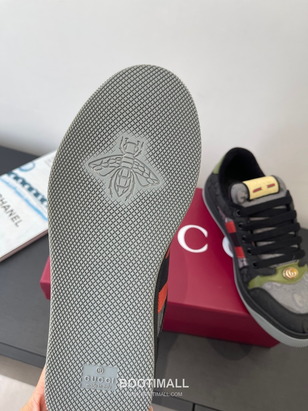 Gucci Dirty Sneaker Calfskin Leather White Sneakers 구찌 더티 스니커즈 송아지가죽 화이트 5