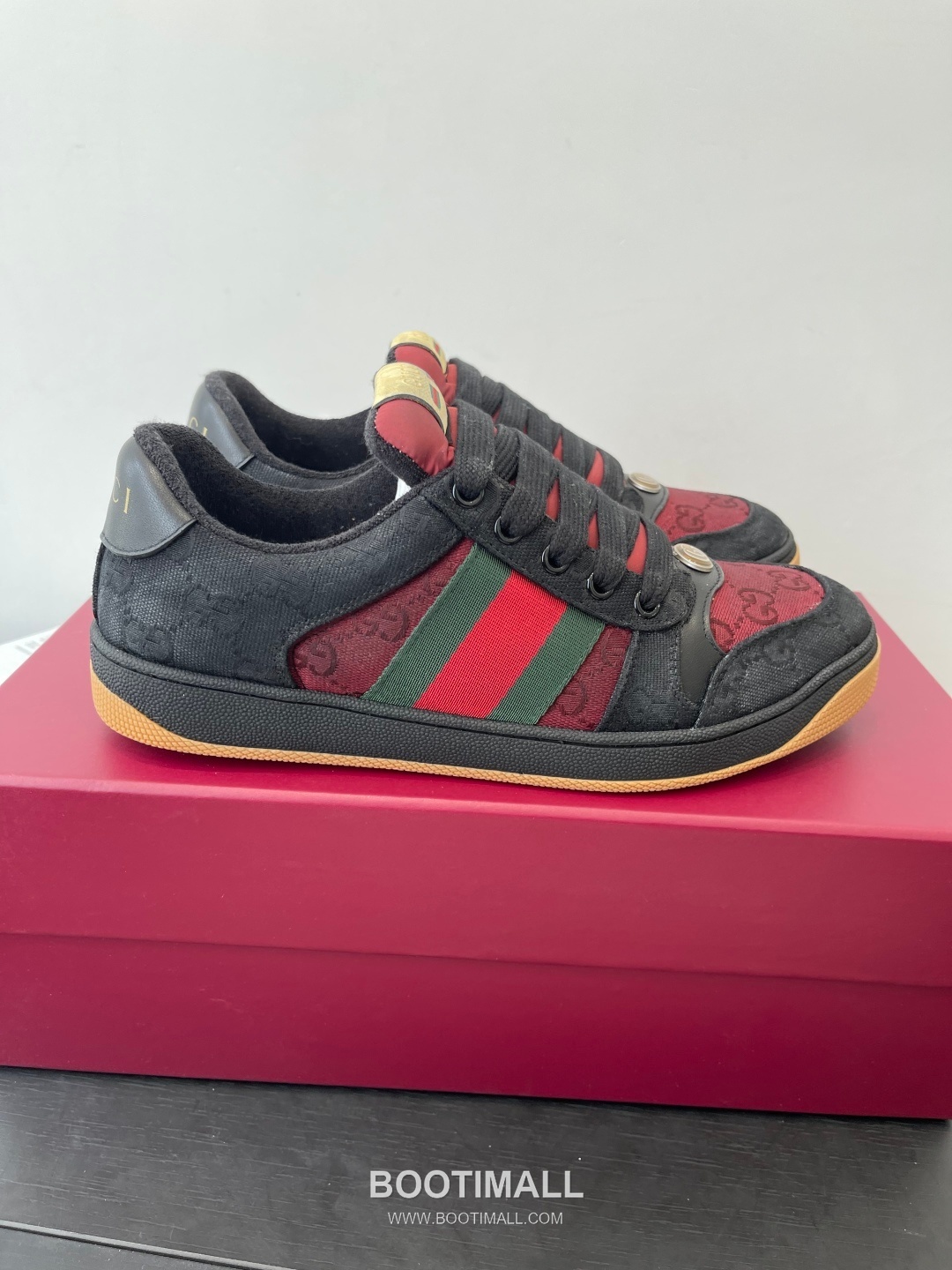 Gucci Dirty Sneaker Calfskin Leather White Sneakers 구찌 더티 스니커즈 송아지가죽 화이트 2