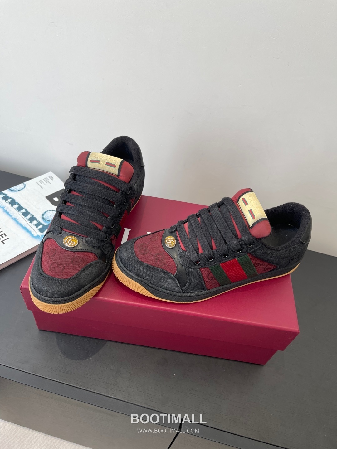 Gucci Dirty Sneaker Calfskin Leather White Sneakers 구찌 더티 스니커즈 송아지가죽 화이트 9