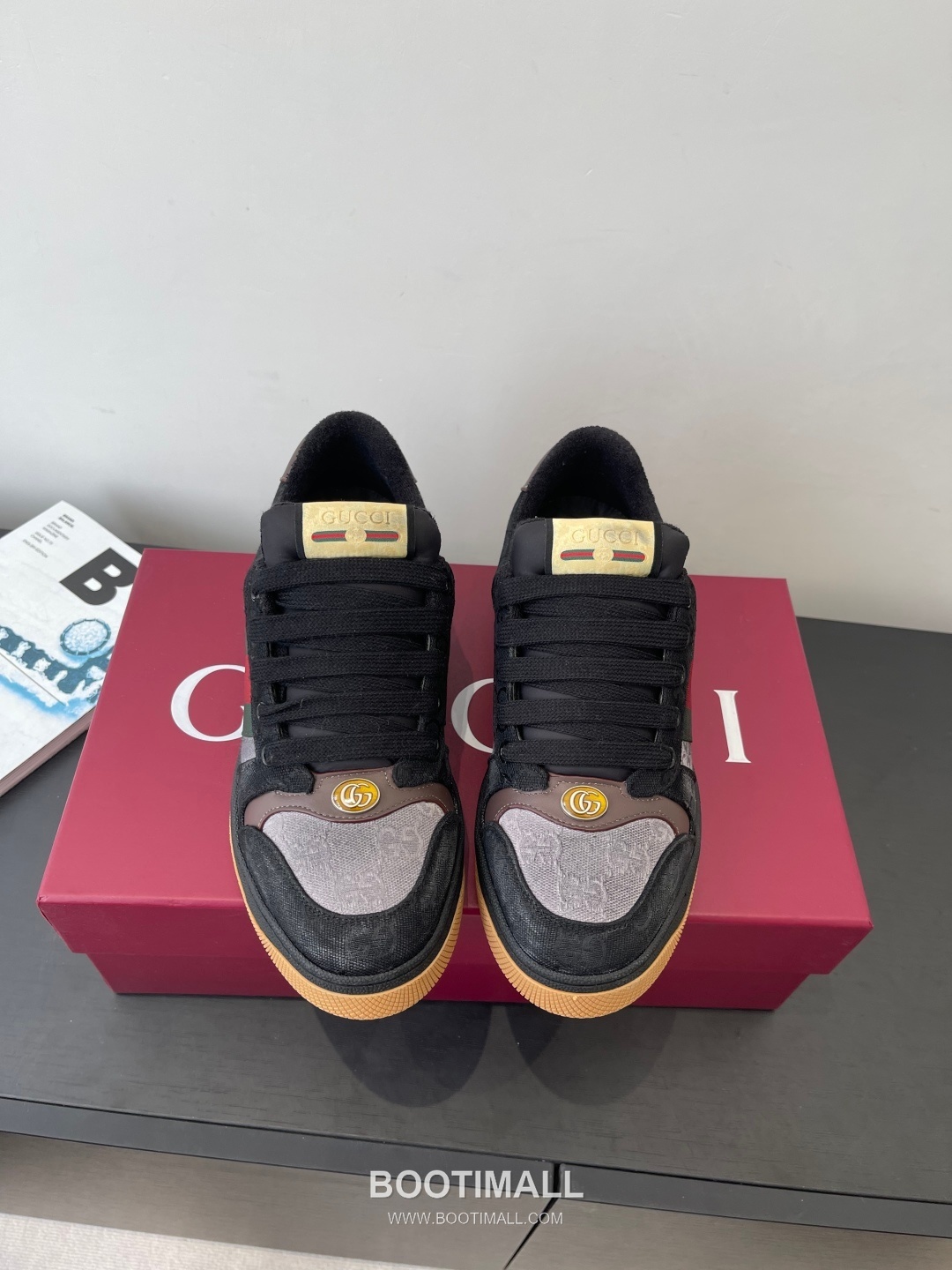 Gucci Dirty Sneaker Calfskin Leather White Sneakers 구찌 더티 스니커즈 송아지가죽 화이트 1