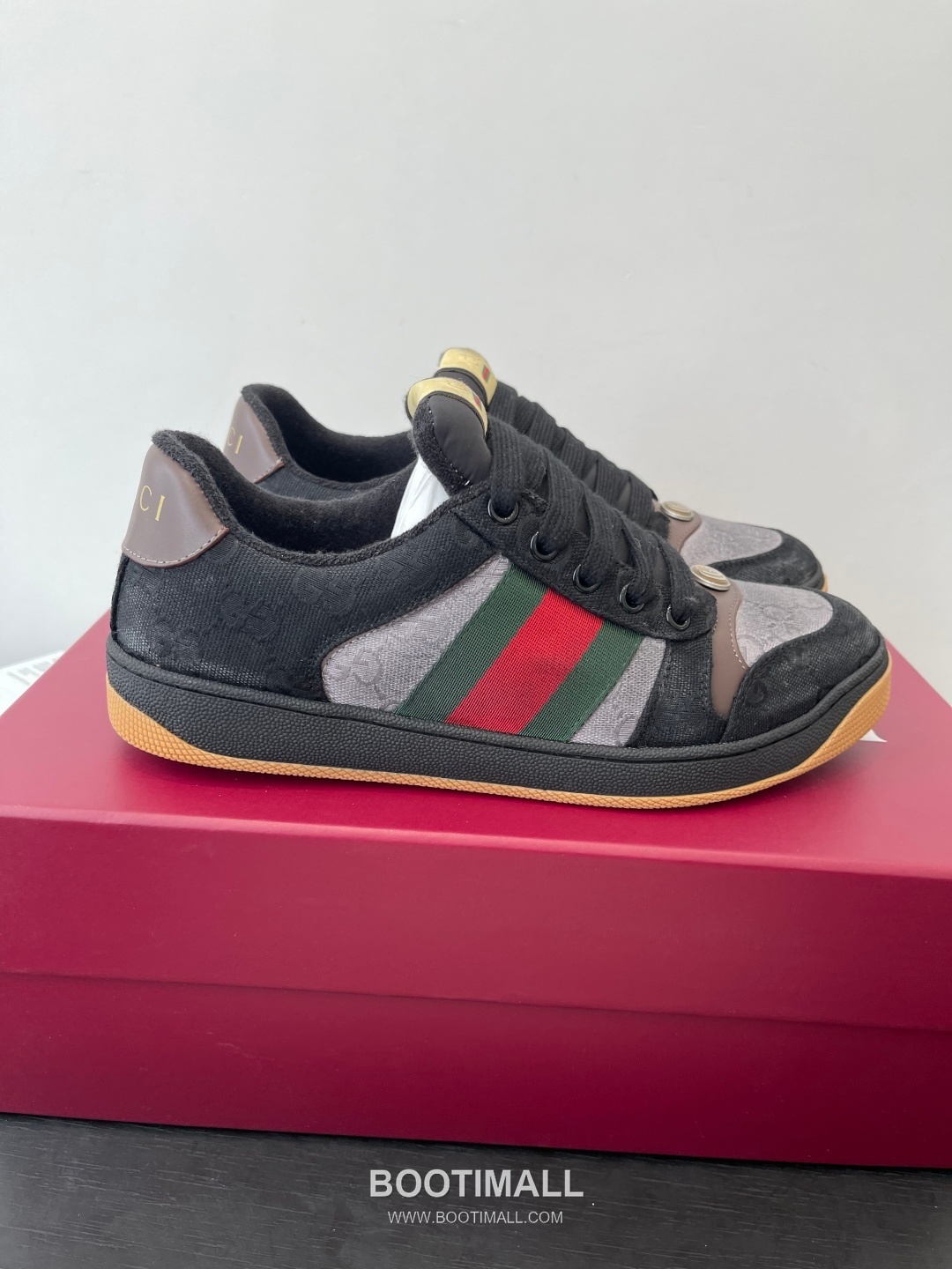 Gucci Dirty Sneaker Calfskin Leather White Sneakers 구찌 더티 스니커즈 송아지가죽 화이트 2