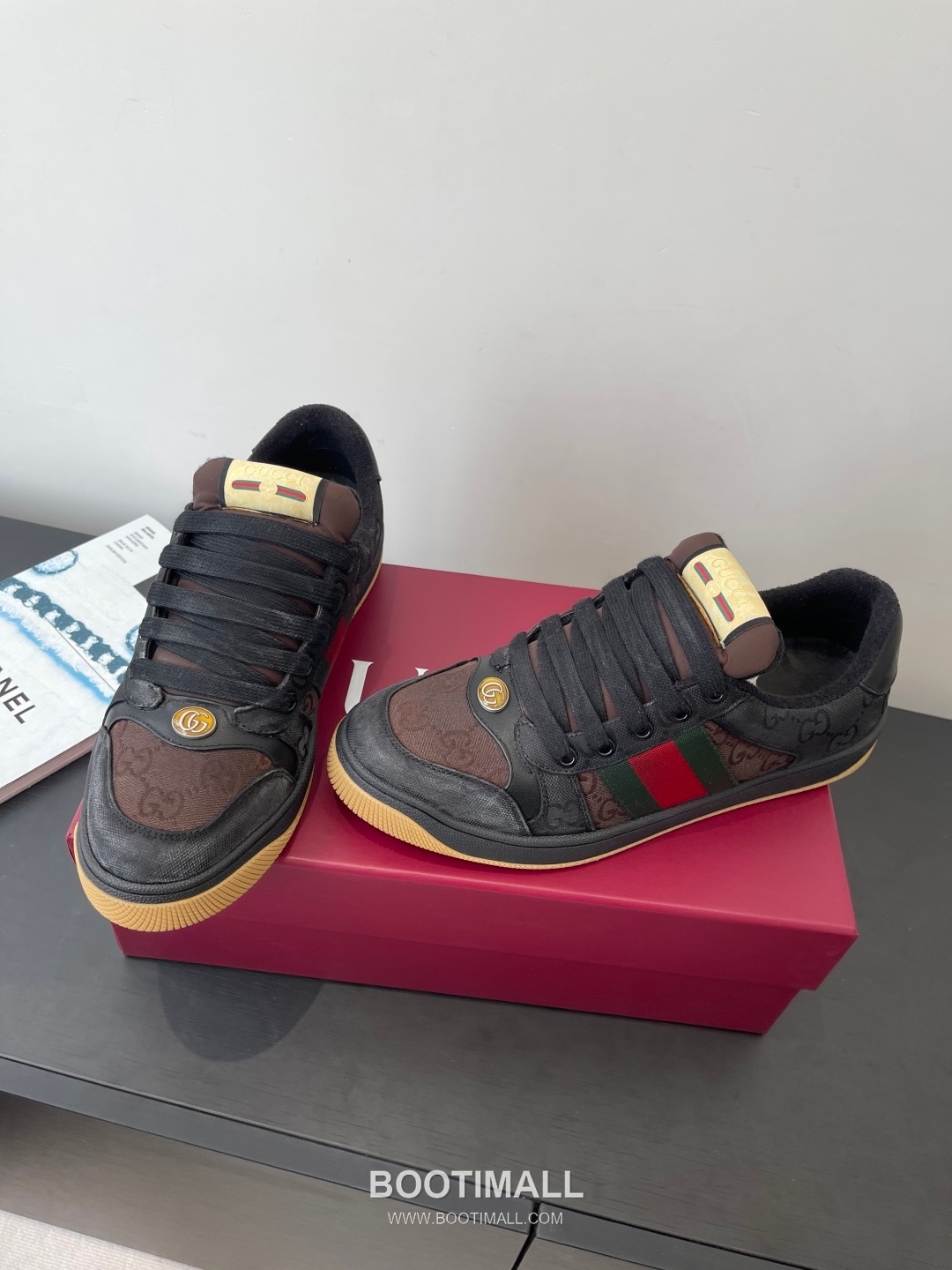 Gucci Dirty Sneaker Calfskin Leather White Sneakers 구찌 더티 스니커즈 송아지가죽 화이트 9