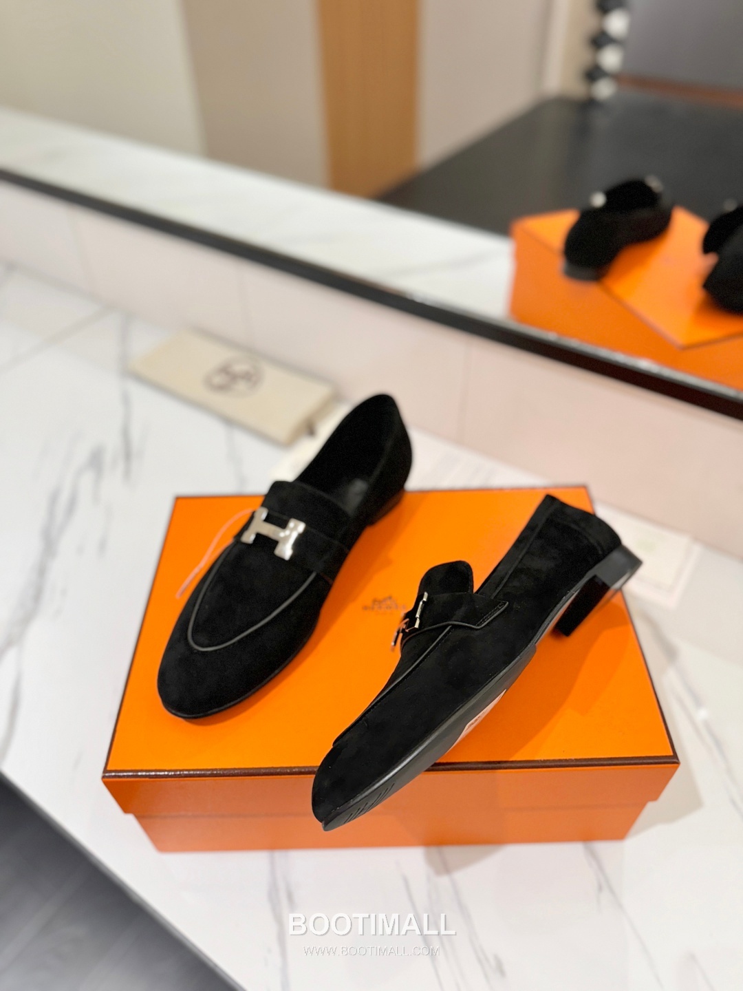 Hermes Classic Loafer Calfskin, Mixed Sheepskin Beige 에르메스 클래식 로퍼 송아지가죽, 혼합종 양가죽 베이지 5