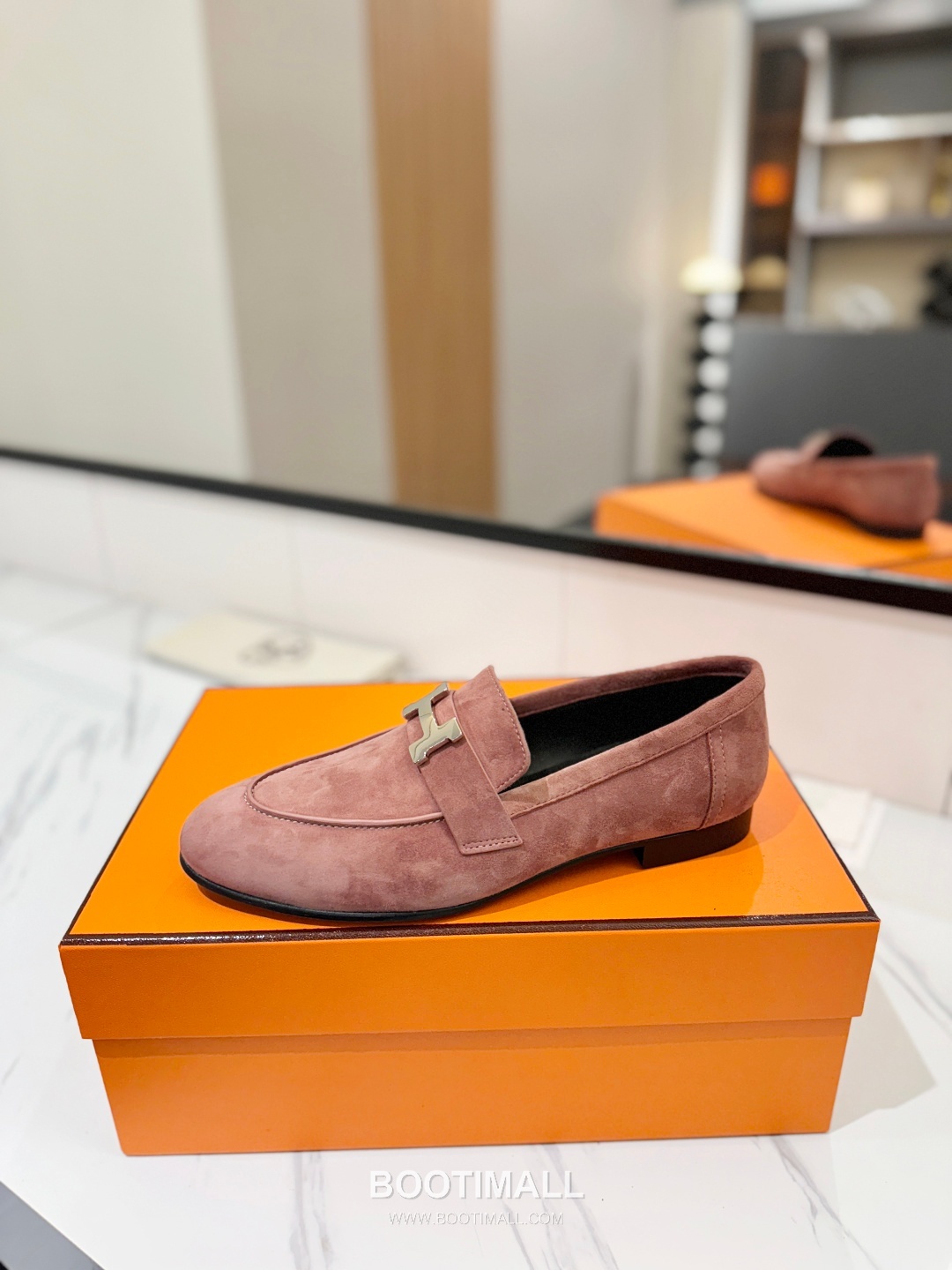 Hermes Classic Loafer Calfskin, Mixed Sheepskin Beige 에르메스 클래식 로퍼 송아지가죽, 혼합종 양가죽 베이지 4