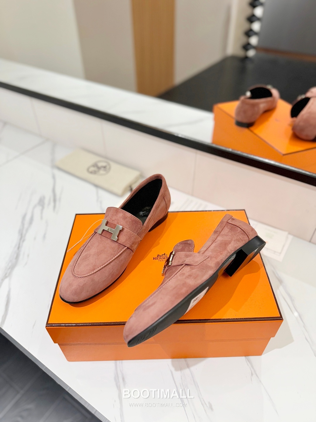 Hermes Classic Loafer Calfskin, Mixed Sheepskin Beige 에르메스 클래식 로퍼 송아지가죽, 혼합종 양가죽 베이지 5