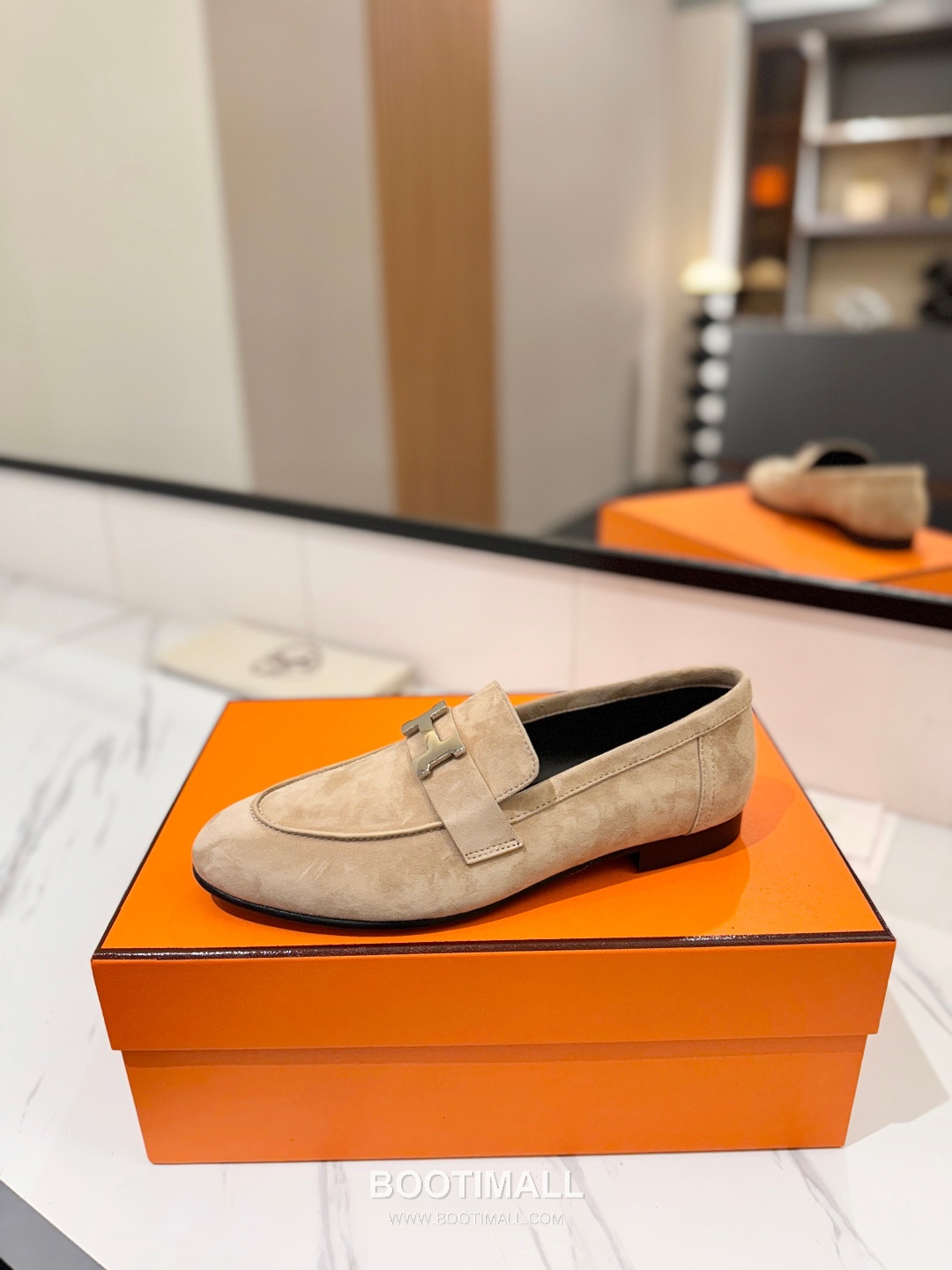 Hermes Classic Loafer Calfskin, Mixed Sheepskin Beige 에르메스 클래식 로퍼 송아지가죽, 혼합종 양가죽 베이지 4