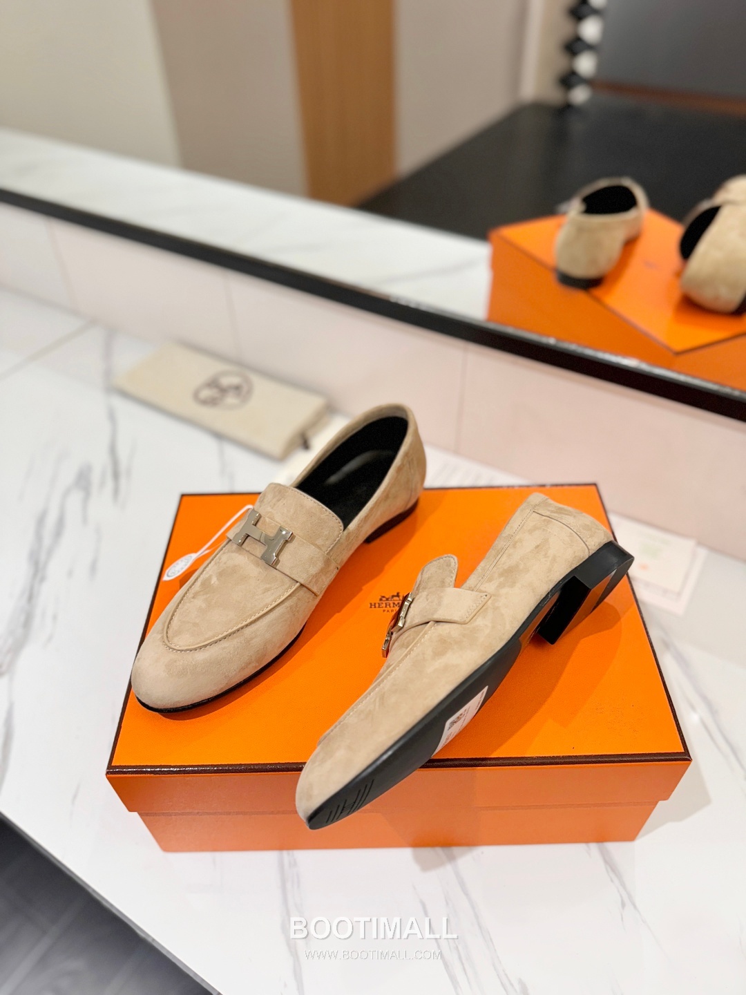 Hermes Classic Loafer Calfskin, Mixed Sheepskin Beige 에르메스 클래식 로퍼 송아지가죽, 혼합종 양가죽 베이지 5