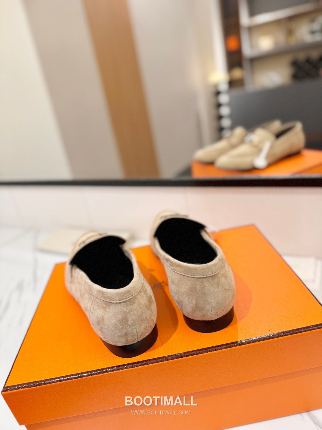 Hermes Classic Loafer Calfskin, Mixed Sheepskin Beige 에르메스 클래식 로퍼 송아지가죽, 혼합종 양가죽 베이지 8