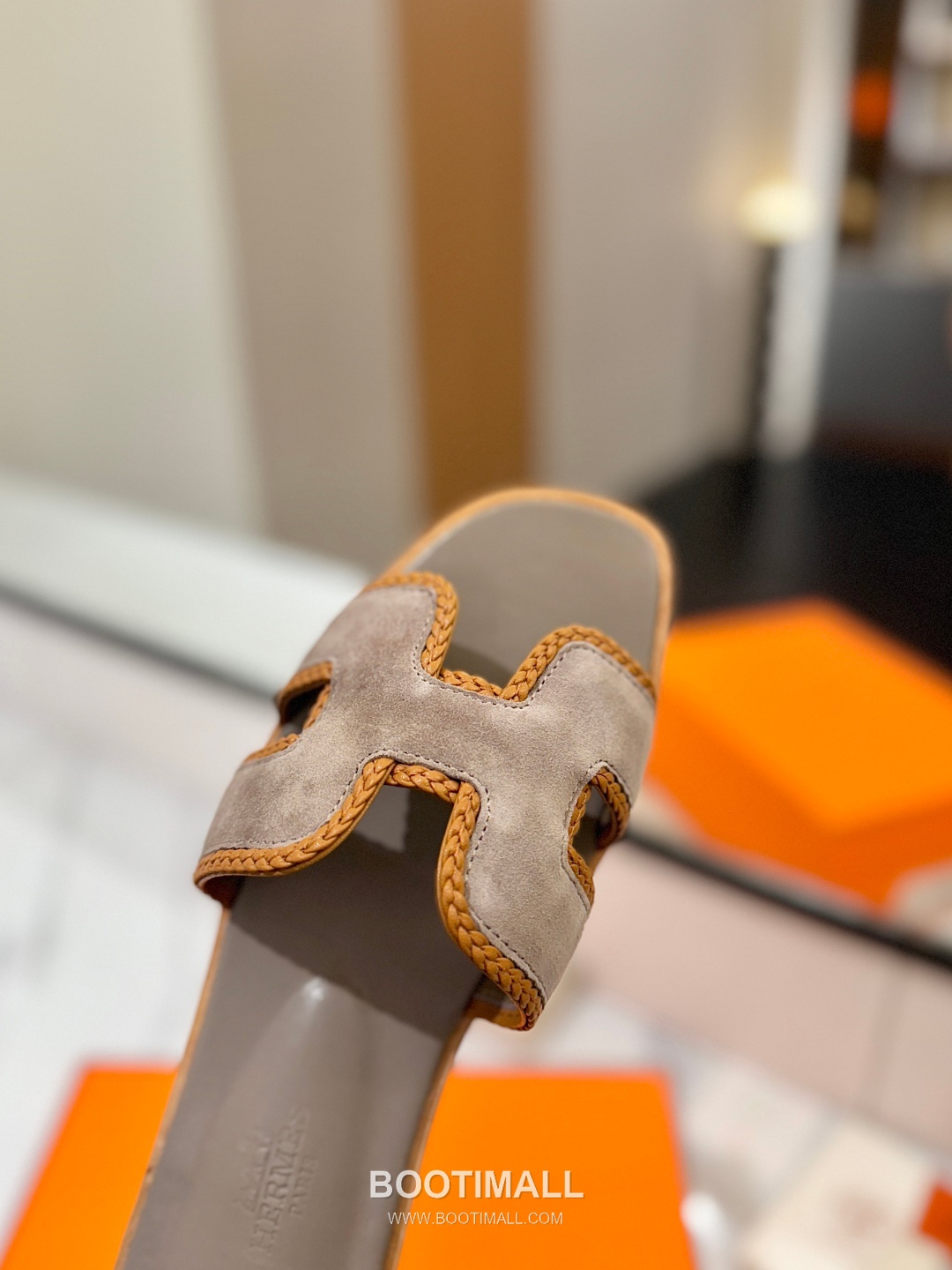 Hermes Classic Mule Sheepskin, Mixed Sheepskin Lining Brown 에르메스 클래식 뮬 양가죽, 혼합 양가죽 안감 브라운 6