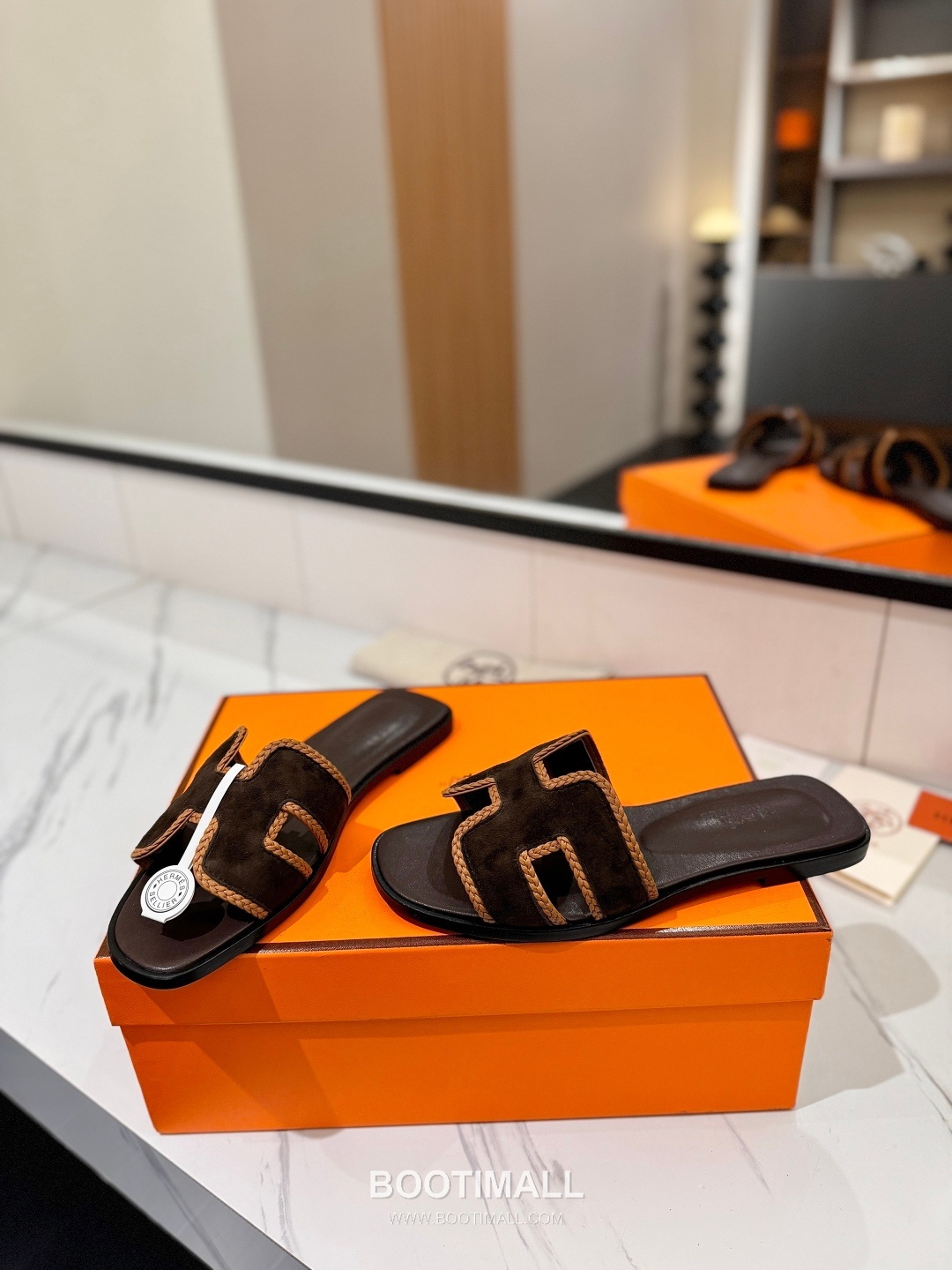 Hermes Classic Mule Sheepskin, Mixed Sheepskin Lining Brown 에르메스 클래식 뮬 양가죽, 혼합 양가죽 안감 브라운 6