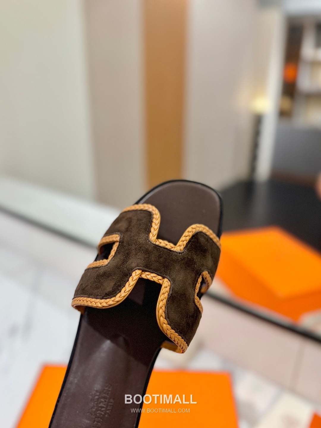 Hermes Classic Mule Sheepskin, Mixed Sheepskin Lining Brown 에르메스 클래식 뮬 양가죽, 혼합 양가죽 안감 브라운 7