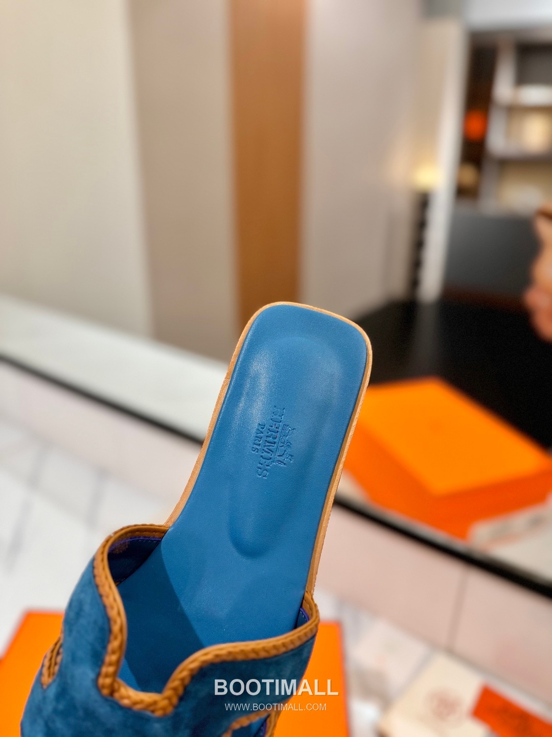 Hermes Classic Mule Sheepskin, Mixed Sheepskin Lining Brown 에르메스 클래식 뮬 양가죽, 혼합 양가죽 안감 브라운 8