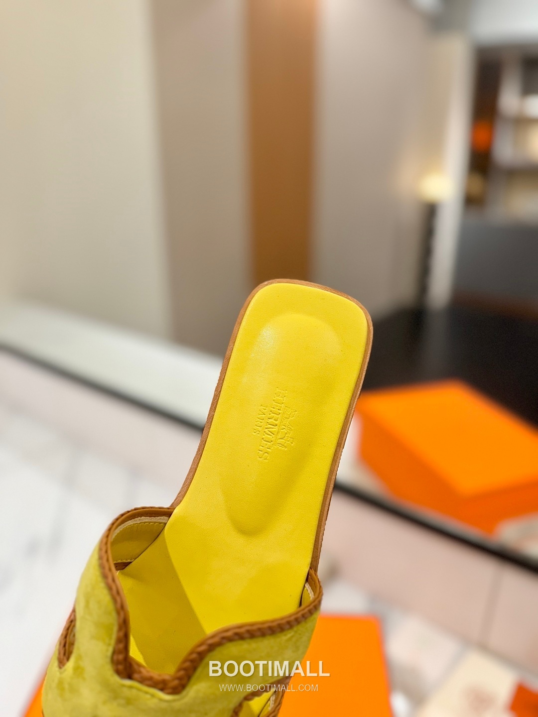 Hermes Classic Mule Sheepskin, Mixed Sheepskin Lining Brown 에르메스 클래식 뮬 양가죽, 혼합 양가죽 안감 브라운 8