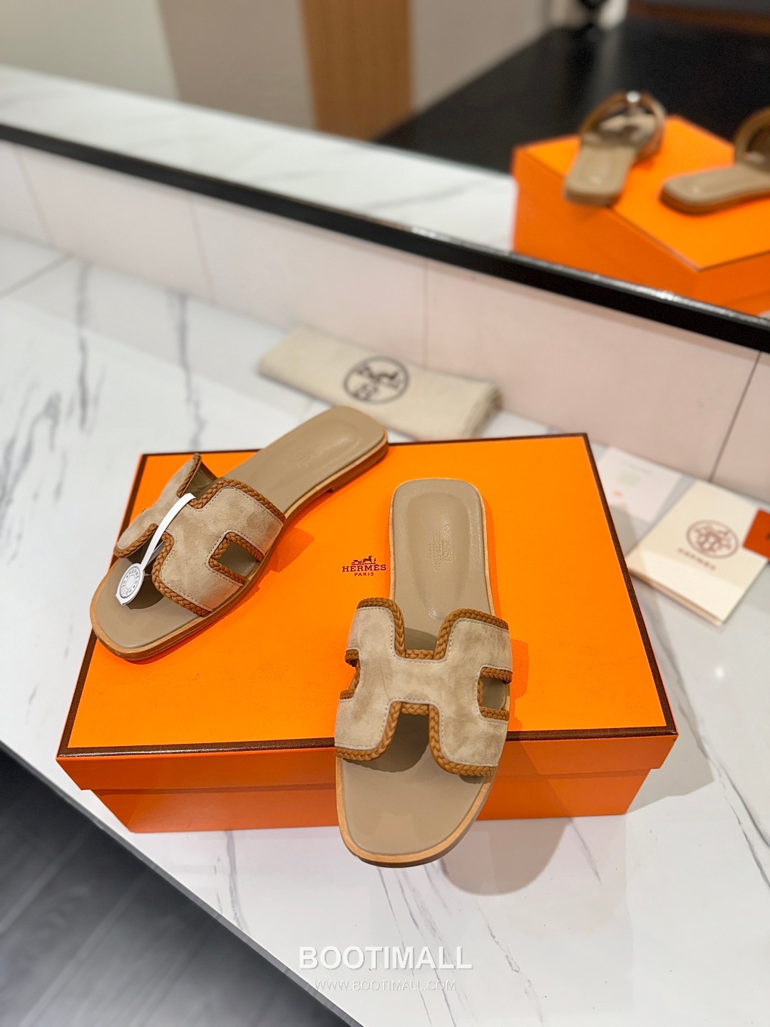 Hermes Classic Mule Sheepskin, Mixed Sheepskin Lining Brown 에르메스 클래식 뮬 양가죽, 혼합 양가죽 안감 브라운 5