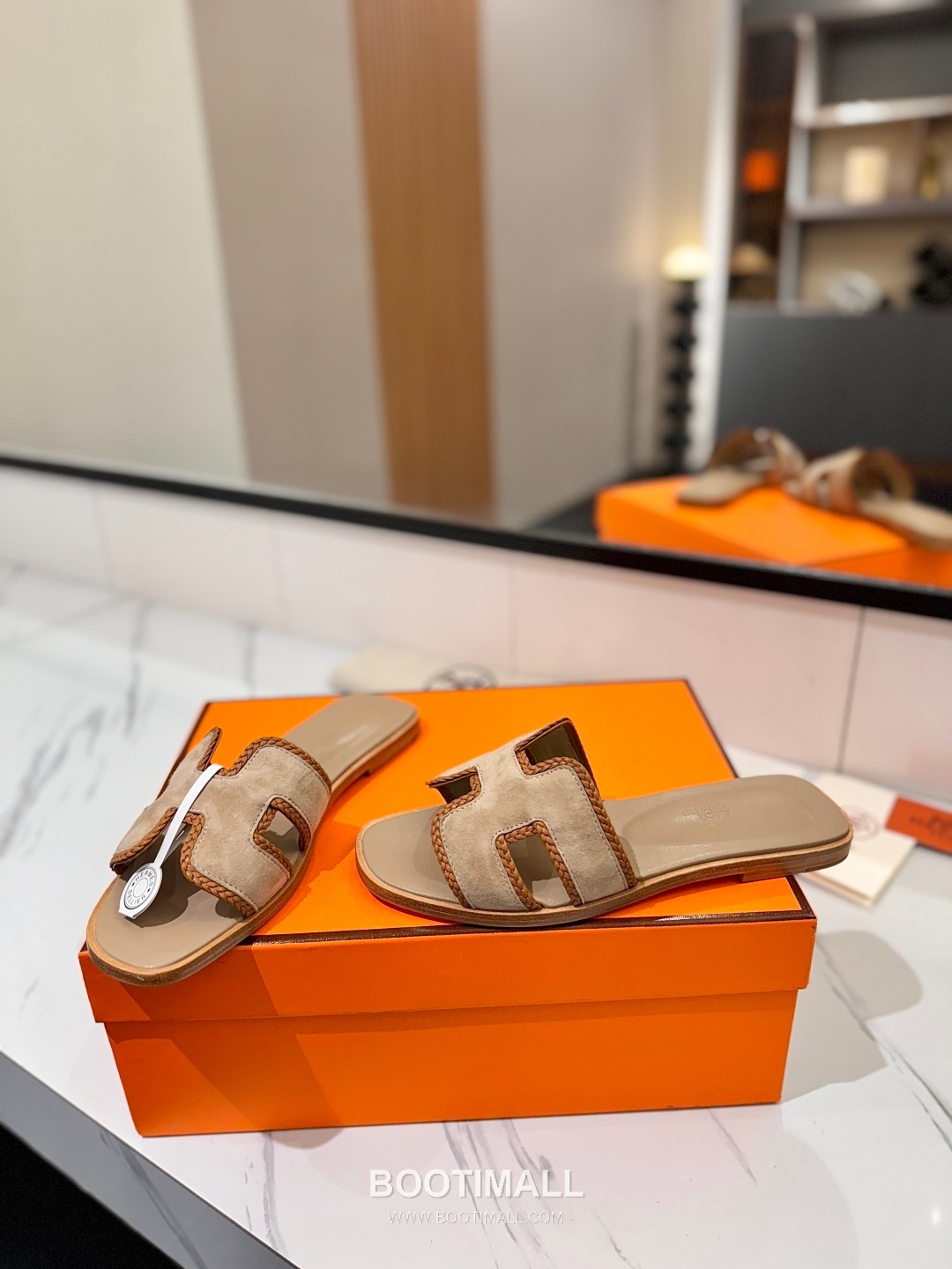 Hermes Classic Mule Sheepskin, Mixed Sheepskin Lining Brown 에르메스 클래식 뮬 양가죽, 혼합 양가죽 안감 브라운 6